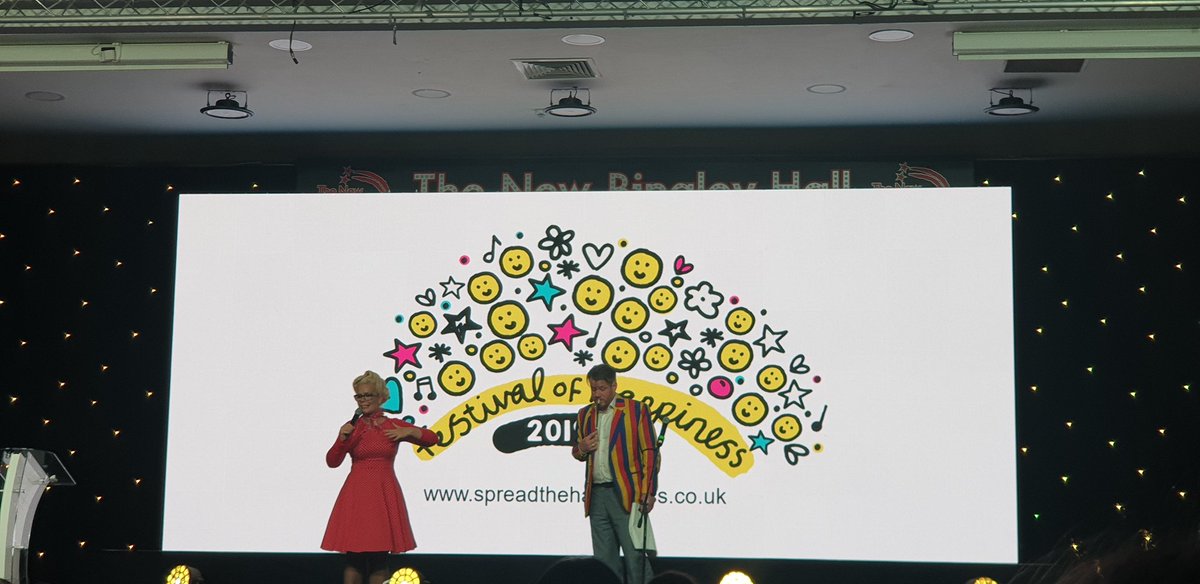 mrsdiggerhound's tweet photo. A little injection of happiness @ArtOfBrillAndyW @ShonetteBason  #FestivalofHappiness2019 https://t.co/c7dehXOb4q