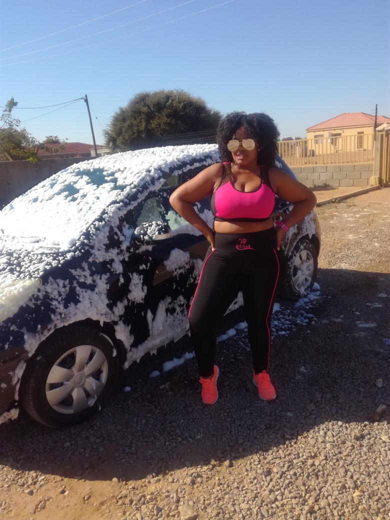 MsPoppy_luv's tweet photo. #Fatgyalsdem #CebiCREW #Lovehandlesplenty
I wud like to thank my parents,my mentor @AskMyFave,
The people who formed part of the directors nd voted me President of #Cebi association...๐น๐
But most of all I would to say thanks to @YontaLeburu I love u๐๐ https://t.co/sNsKf2lY0U