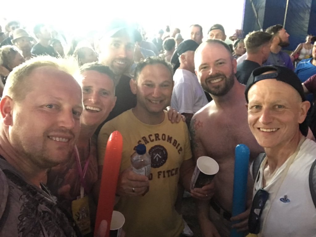 CollierJason's tweet image. Come On Gerry 👍😂💪 #johnpeelstage