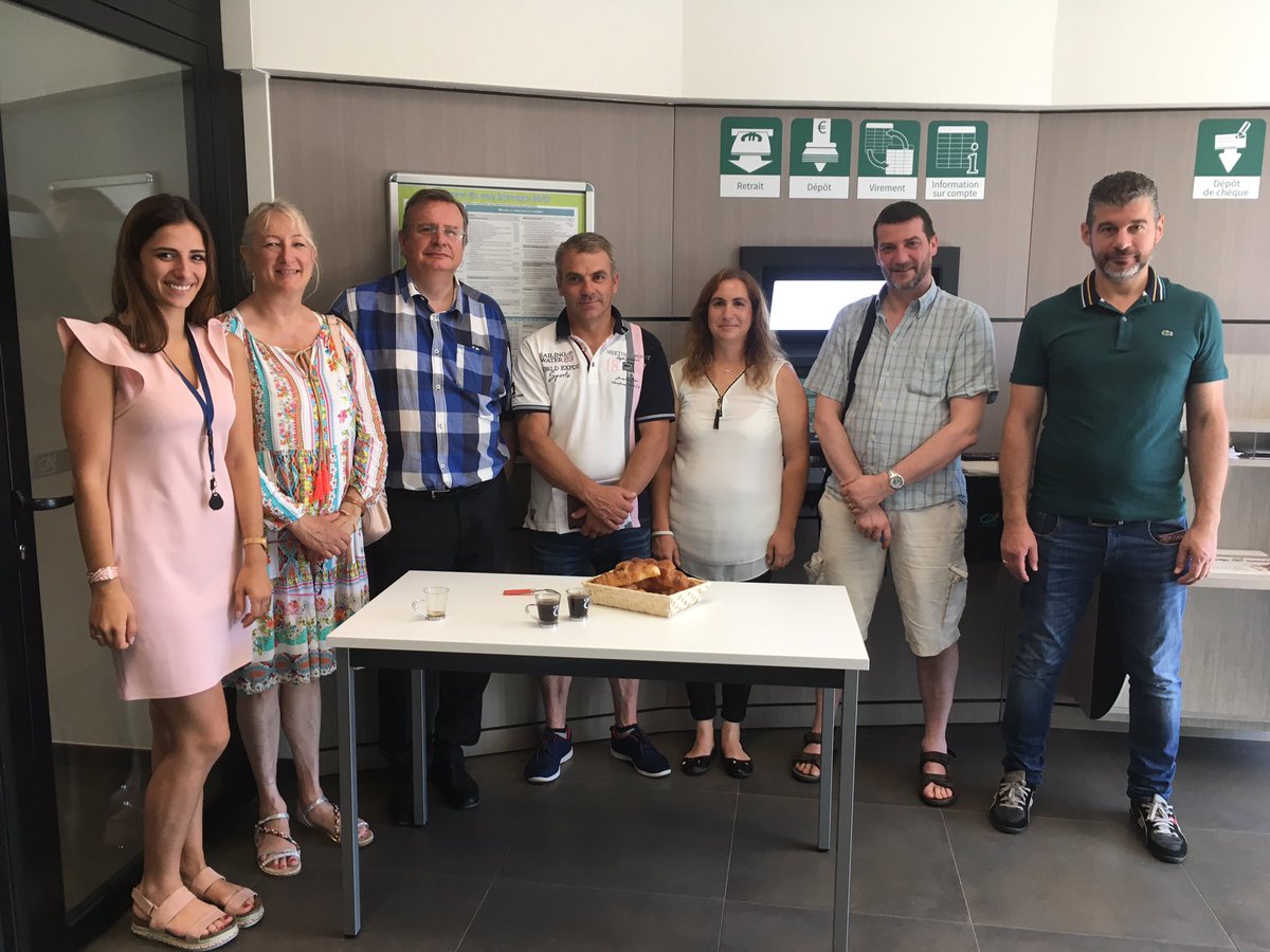<a href="/ca_centrest/">Crédit Agricole Centre-est</a> .
1 er Café Mutualiste sur Roussillon et Péage de Roussillon ☕️🥐🥐
Synergie entre Caisse Locale et collaborateurs pour rappeler à nos clients , prospects notre différence , notre raison d’être: d’être une banque mutualiste ,100% humaine et digitale .#mutualisme