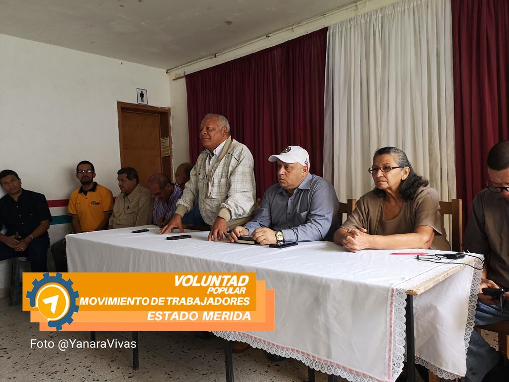 VPMerida's tweet photo. #MotraVPMerida junto a @IvanRFreites en el encuentro de la Unidad Sindical por #Venezuela realizado este #29Jun en #Merida Organizando a los trabajadores para la #OperaciónLibertad @VoluntadPopular @leopoldolopez https://t.co/VCxdp1MenH