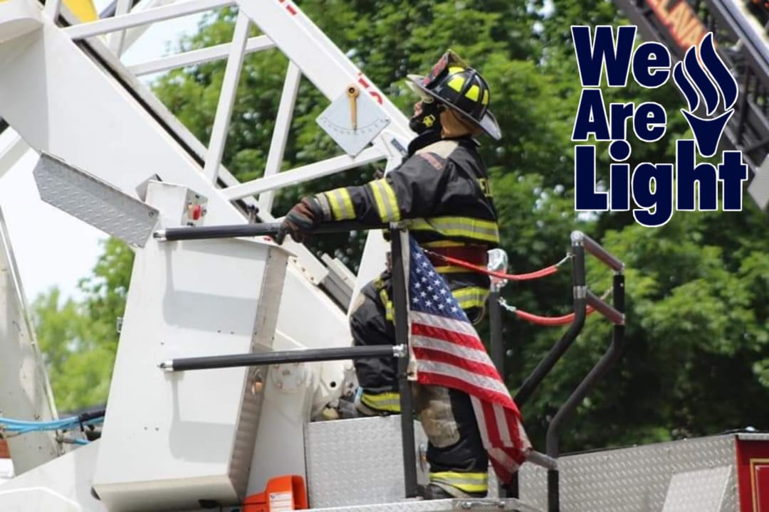 WeAreLight_LLDM's tweet photo. Firefighters Pedro Barajas and Jose U. Cano performed a house burn training exercise on 116 S. 5th St. On Saturday June 22, 2019 

Proudly #WeAreLight https://t.co/LDCnBN6hxt