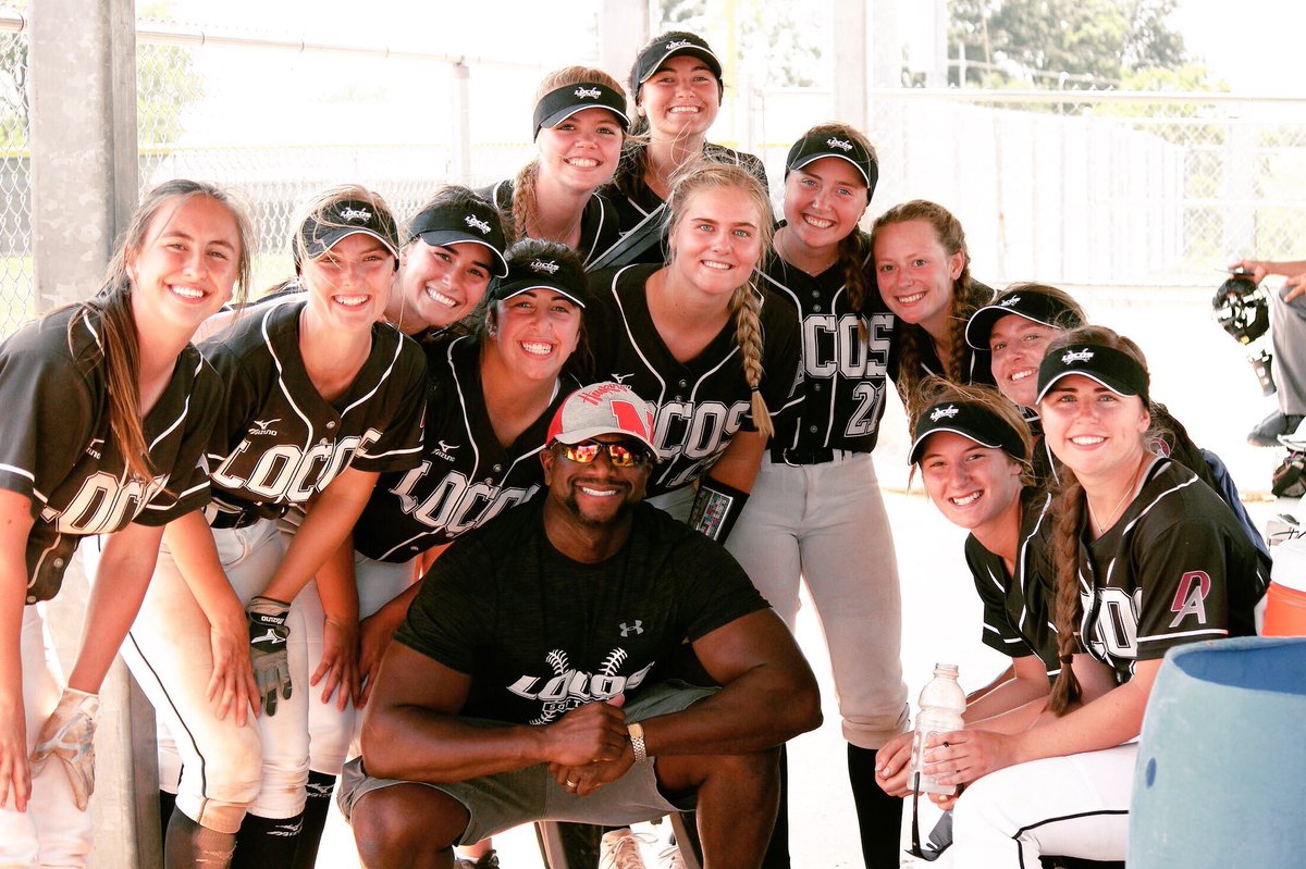 DeMoineAdams's tweet image. To all the athletes out there (including these super⭐️’s), you never get better by chilling. You always get better by working harder💪🏿 Day by day....your game gets better when you bring your A game....day by day🎯 #ExerciseYourLeadership