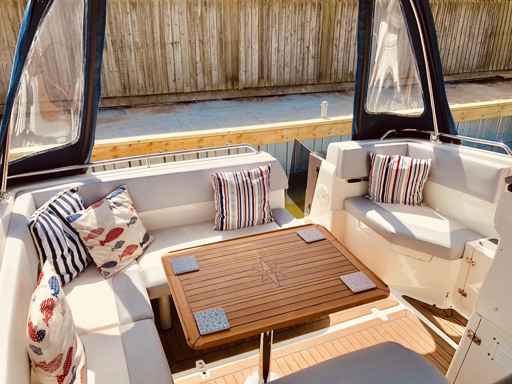 BroadlandChart1's tweet photo. Norfolk Time ready for today’s guests ⚓️ #norfolktime #norfolk #norfolkbroads #relax #timeout #broads #broadlandcharters #visitnorfolk #norwich #saturday #saturdayvibes #charterboat #boathire https://t.co/BkTMFsxhCZ