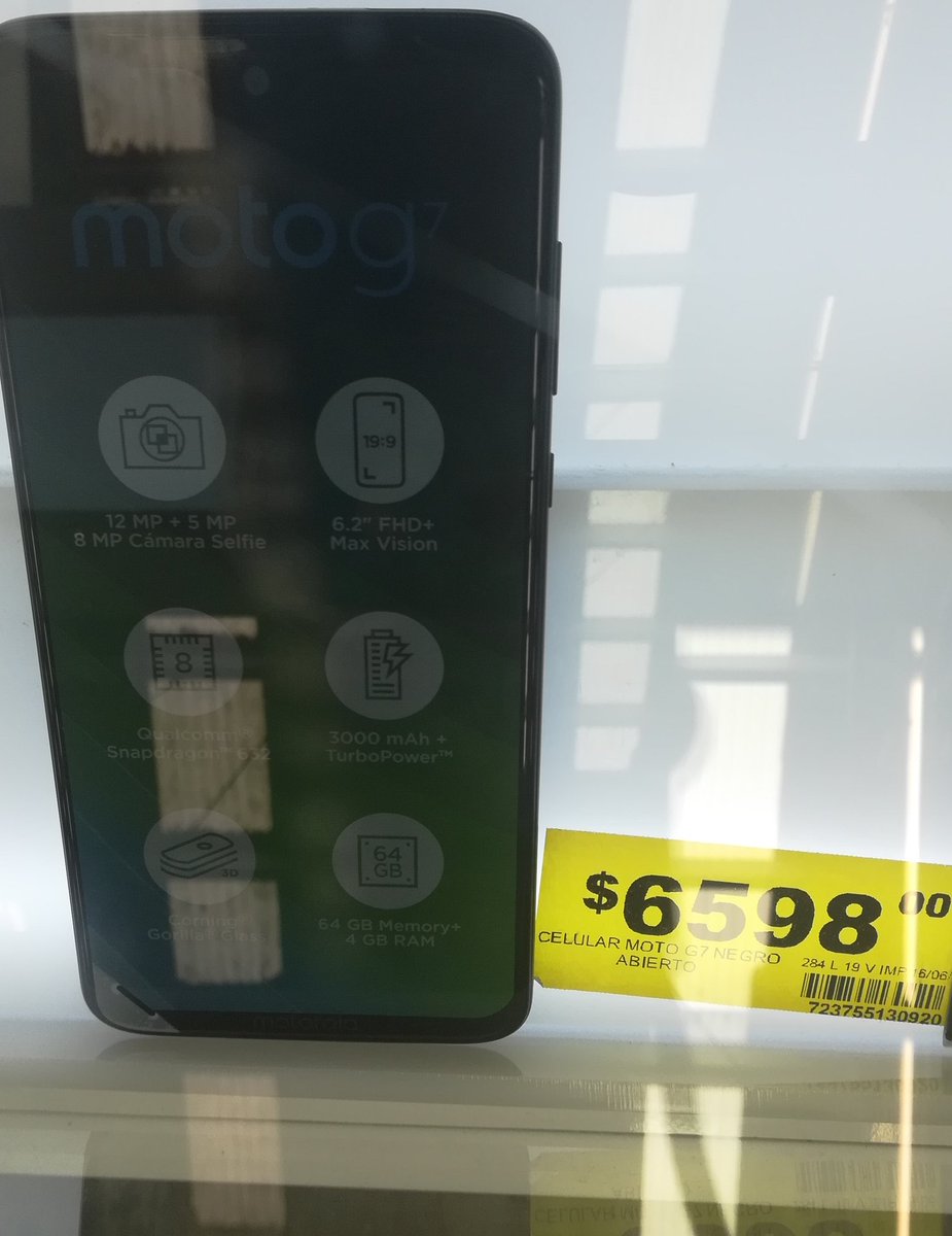 JakeyMimisky's tweet photo. Oye @TiendaSoriana seguro que tu personal de compras y aquellos que deben esta tal tanto de dar buenos precios, hacen su trabajo? https://t.co/TwO6J0Ylbm