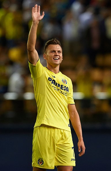 OptaJose's tweet photo. 59,6% - Denis Cheryshev has played 90 of his 151 on the Top Flight (59,6% in all competitions) for @Eng_Villarreal compare to 32,4% for Valencia. Repurchase https://t.co/iBinQynGF3