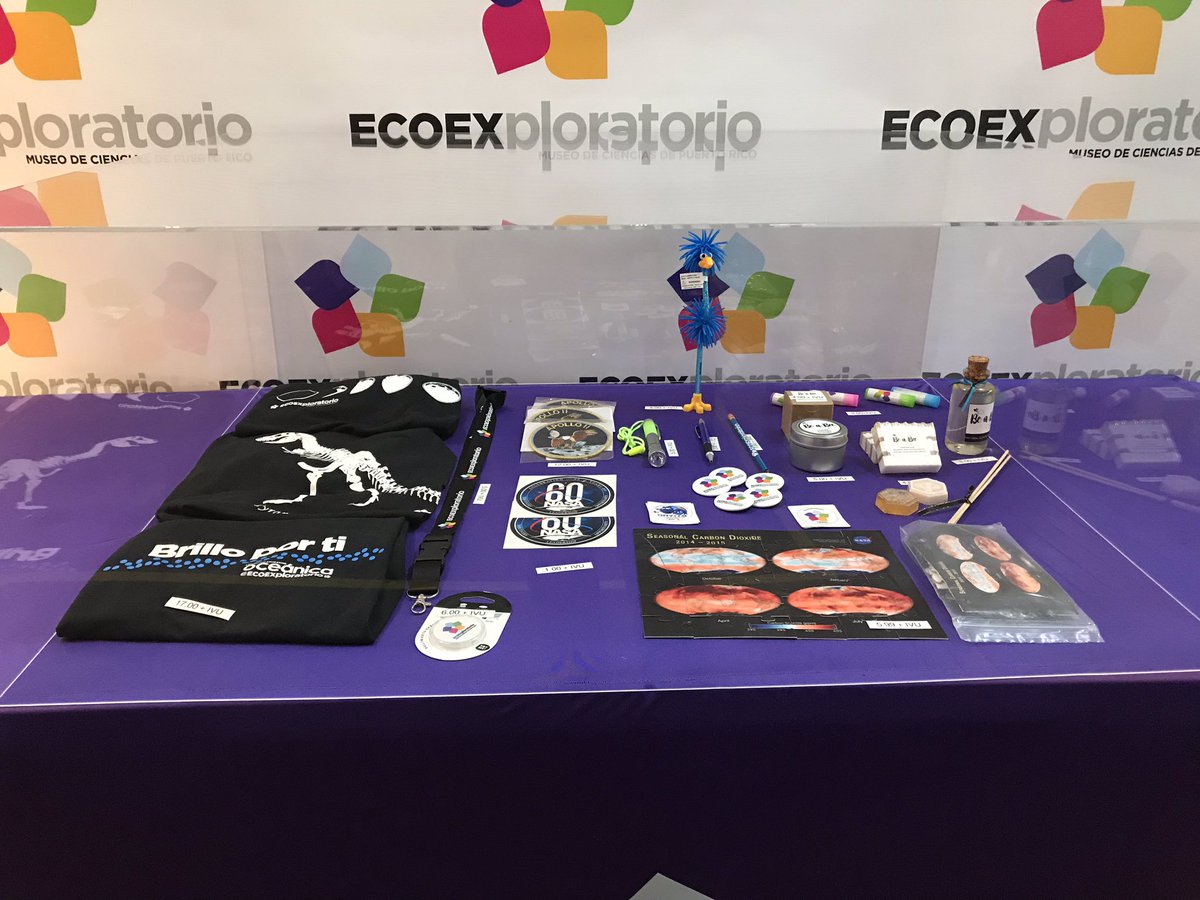 ECOEXPLORATORIO's tweet photo. Adquiere tus artículos del @ECOEXPLORATORIO hoy en la exhibición “Misión: Apollo 11”. 🚀🇵🇷♥️👨🚀👩🚀
Tenemos T-shirts, bolígrafos, popsockets, el parcho de la misión Apollo 11 y el sello del 60 aniversario de la #NASA, entre otros.
#cienciadivertida #apollopr #apollo #apollo50 https://t.co/JuV8S5bAPI