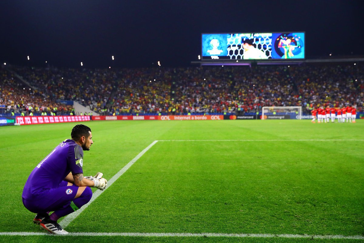 Sportfotografie ís kunst...
(Foto <a href="/Brunskill_Chris/">Chris Brunskill</a>)
#Arias #CHI #Chile
##COLCHI #CopaAmerica