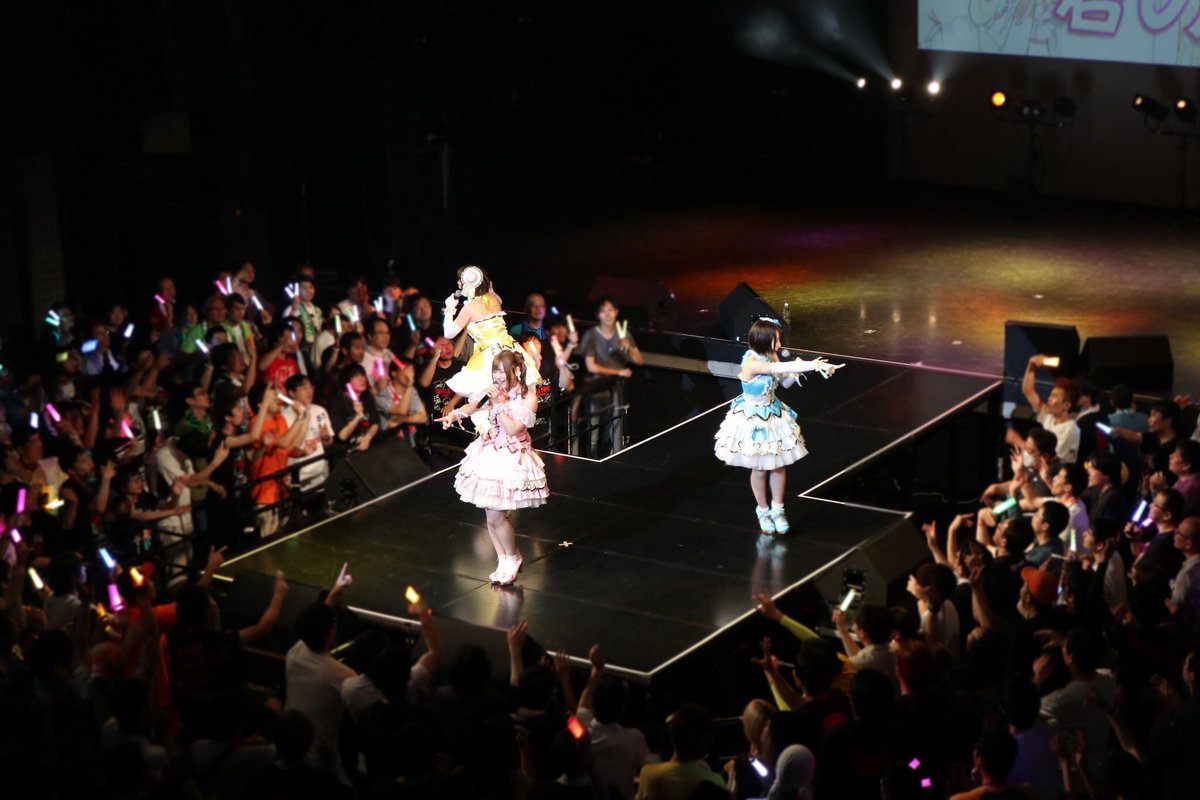 Kozakai_Yurie's tweet photo. 本日は、#サークルファイヤー 
ありがとうございました！！

フォリポの初ステージいかがでしたかー？歌も衣装も良かったでしょ？♡
皆、盛り上がってくれて、最高の初ステージでした！！！

本当にありがとう♪
これからもフォーリンポップをよろしくお願いします👼❤️ https://t.co/FJ8VeSSIuE