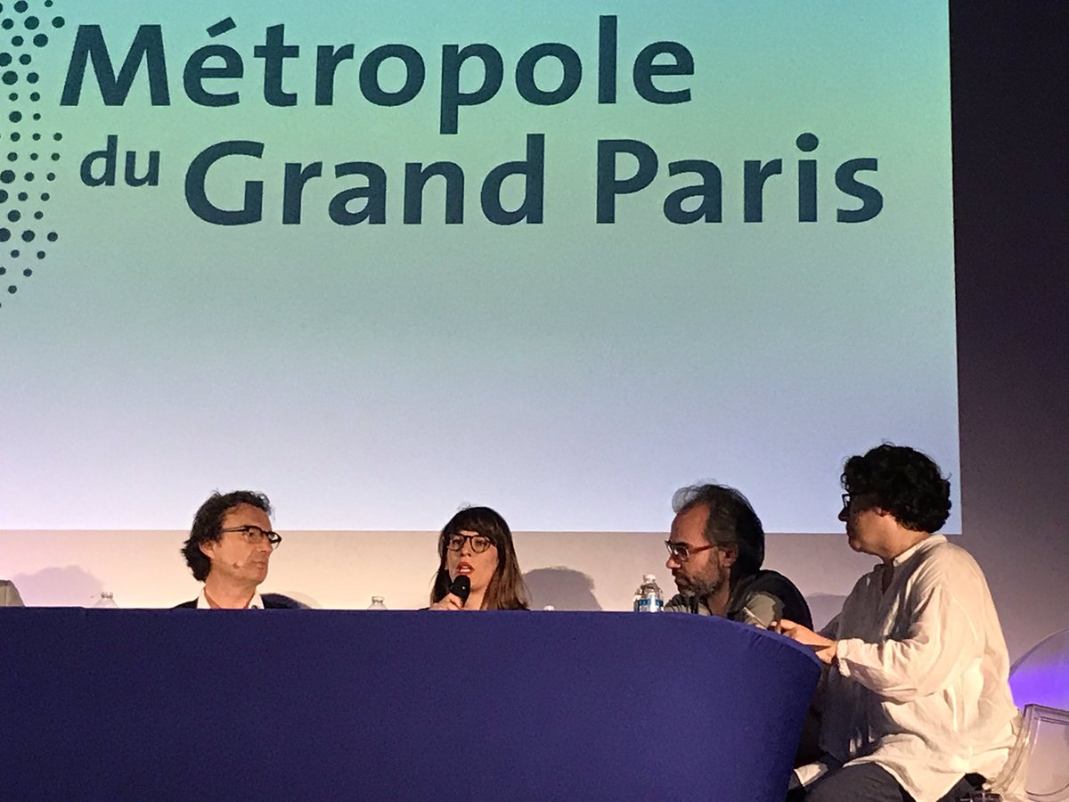 alicecharbonnr's tweet photo. #SCoTMGP
Au tour de @Cassandre_SCH en charge du projet culturel et social des #microfolies pour @LaVillette.
Ces « petites Villette » ont été pensées en contre-pied de certaines actions de démocratisation : du contenu qui investit des lieux déjà existants (et pas l’inverse...!) https://t.co/ApaIok6VmI