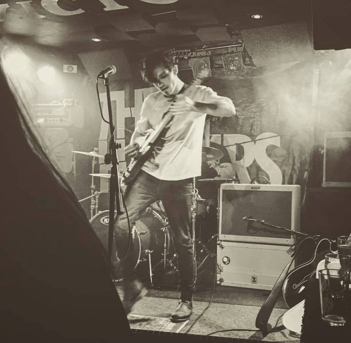 SWINDON!
TONIGHT WERE AT THE ROLLESTON FOR THE 1 YEAR ANNIVERSARY!
ON STAGE 11PM. FREE ENTRY!!

SUPPORT FROM KALEDIO BAY AND TRANSFER WINDOW.
ITS GONNA BE LOUD 🤟 SEE YOU THERE!

TH 🖤