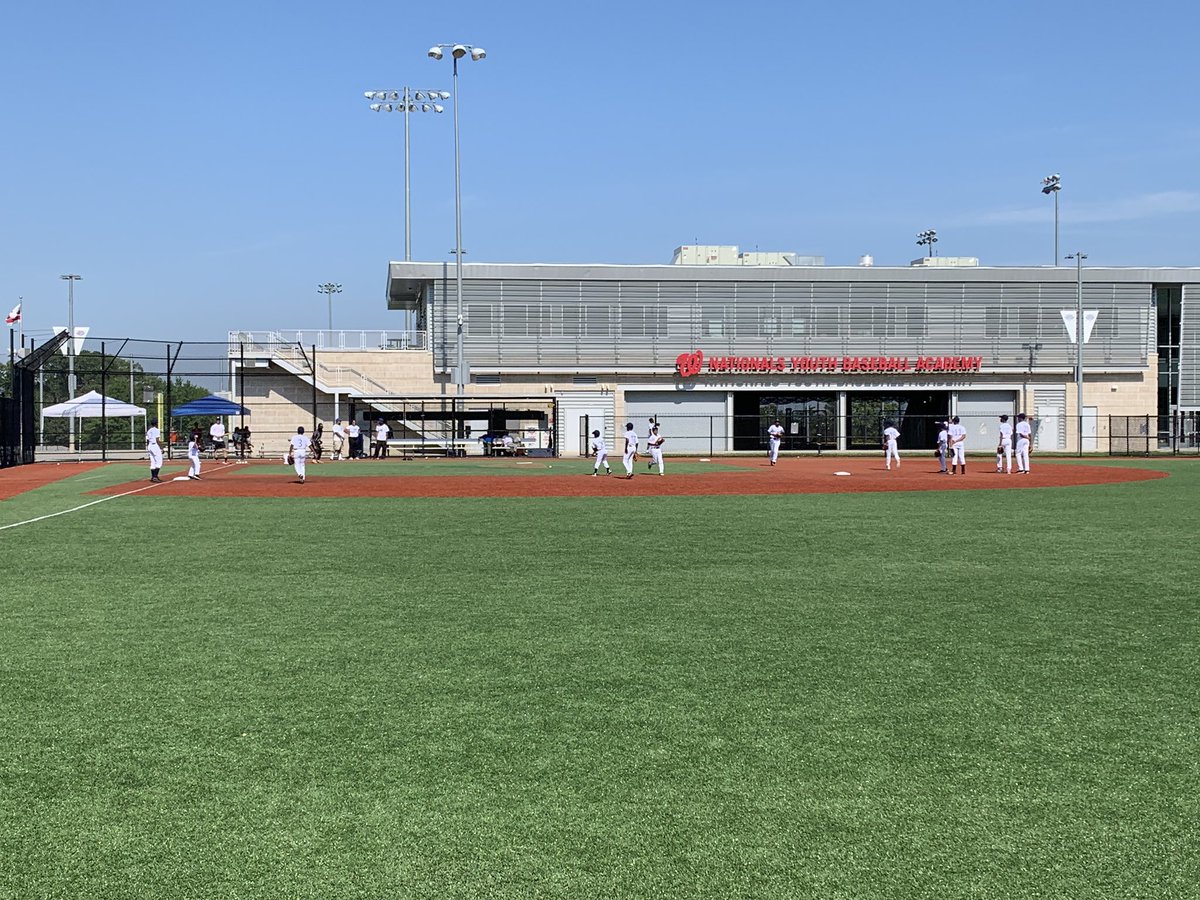 DC_Housing's tweet photo. Warming up for the big game with @HACP1. Thank you @NatsAcademy Celebrating the upcoming 100 year anniversary of #NegroLeagueBaseball. #DCHABuilds #JoshGibsonFoundation https://t.co/Lo2Eaflc9y