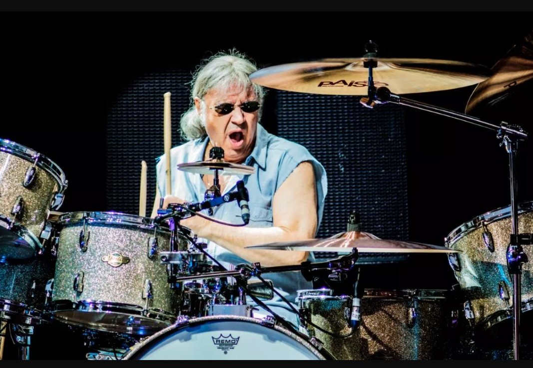 Happy birthday Ian Paice! One of my biggest influence as a drummer!     