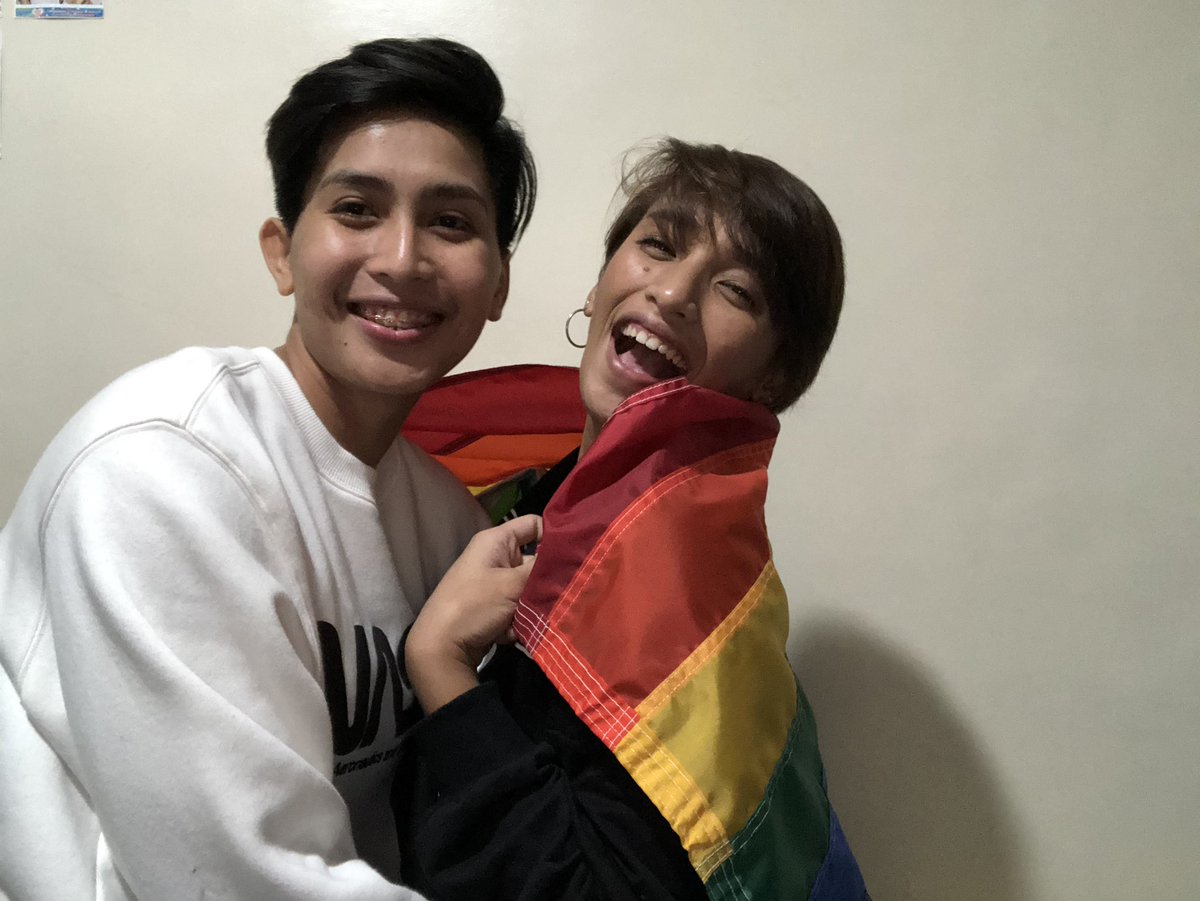 Momo 🐶 tweet media