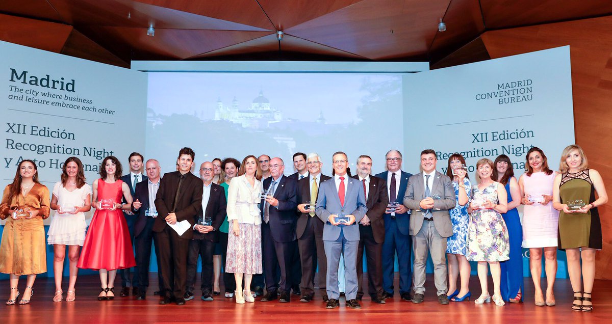 Manusevillap's tweet photo. @Madrid, a través de @MadridDestino y el Madrid Convention Bureau, reconoce a 23 “embajadores” de congresos por su contribución a la promoción de #Madrid. Entre ellos, Jorge Clemente, decano de @UCMccinf y @loretoc por promover el @iamcrmadrid2019.
@Visita_Madrid @unicomplutense https://t.co/rhuMpuYmxg