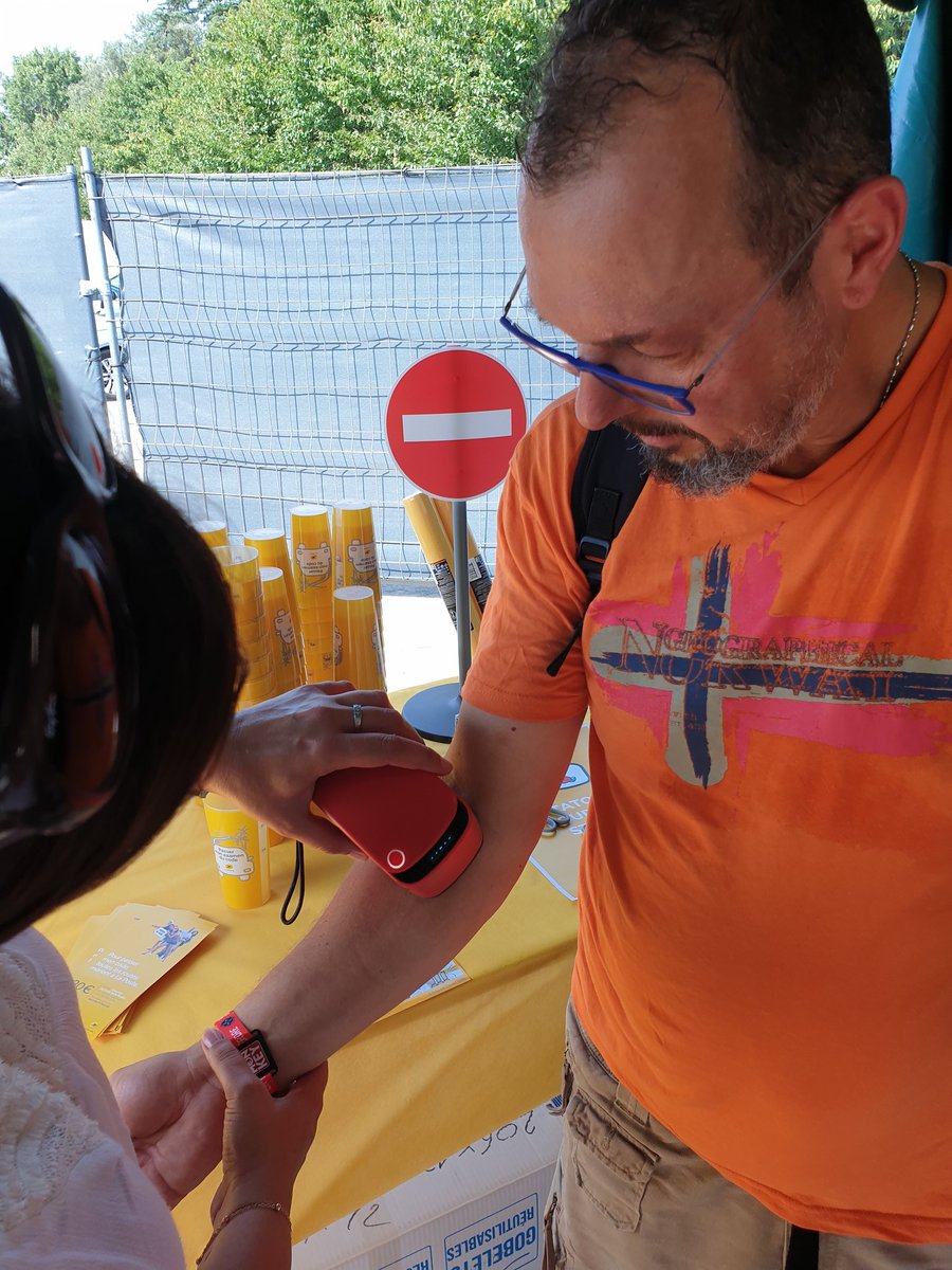 LPNews_PDL's tweet photo. Aujourd'hui #LaPoste continue de vous accueillir  à @LaNuitdelErdre sur son stand #PasseTonCodeAvecLaPoste  !

Pour nous trouver, suivez les panneaux 🛑🚦🤗

#SimplifierLaVie #LNDE2019 https://t.co/TdXQMPrYez