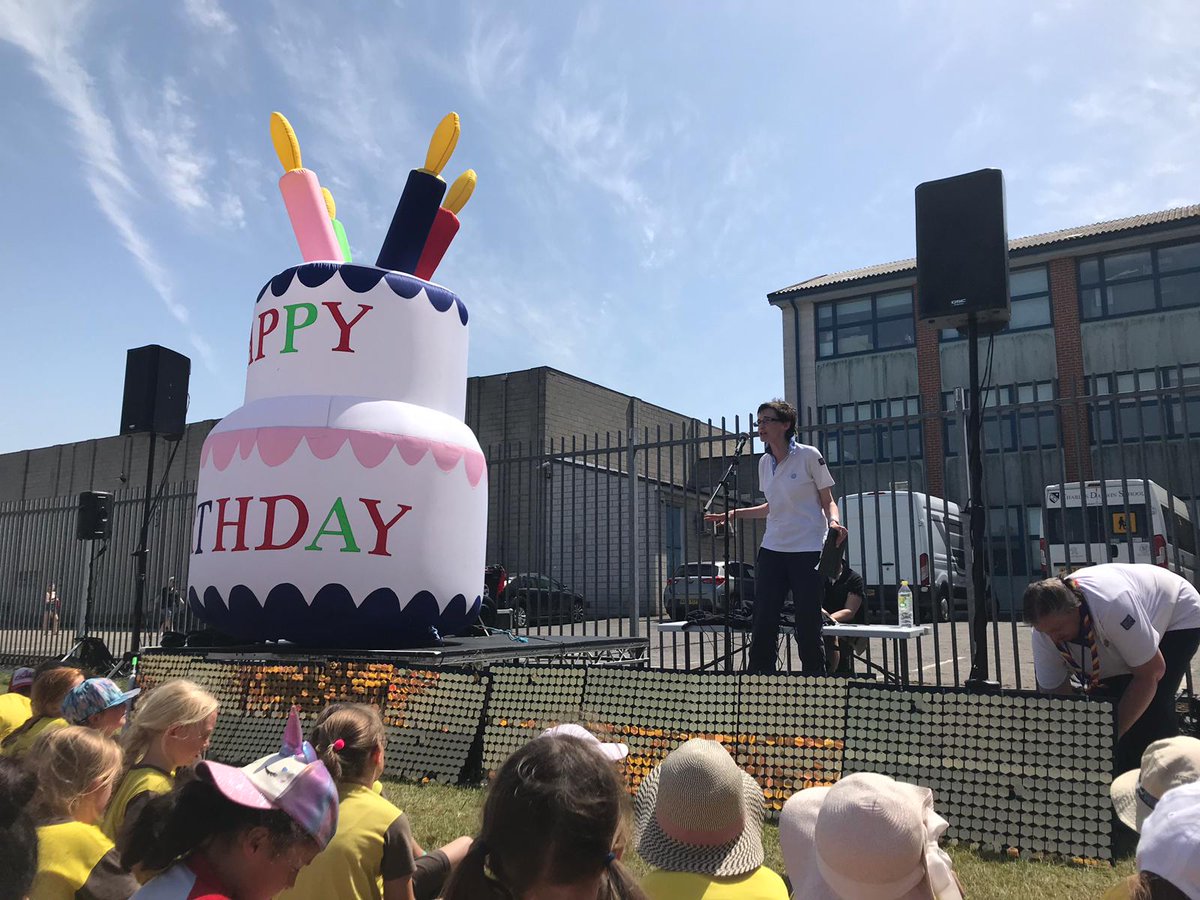 Central celebration at #GLKGoldtastic where we presented over £9,000 to three charities including <a href="/JusB_Bromley/">JusB</a> @imago_community