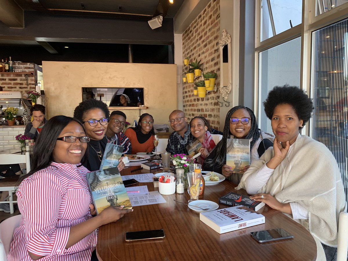 What a brilliant chat this afternoon with 5 captivating women, Phumla, Thola, Tumi, Busiswa and Sibongile. Thank you for trusting beyond the title and for sharing your thoughts so ardently. #yellowbone @KwelaBooks