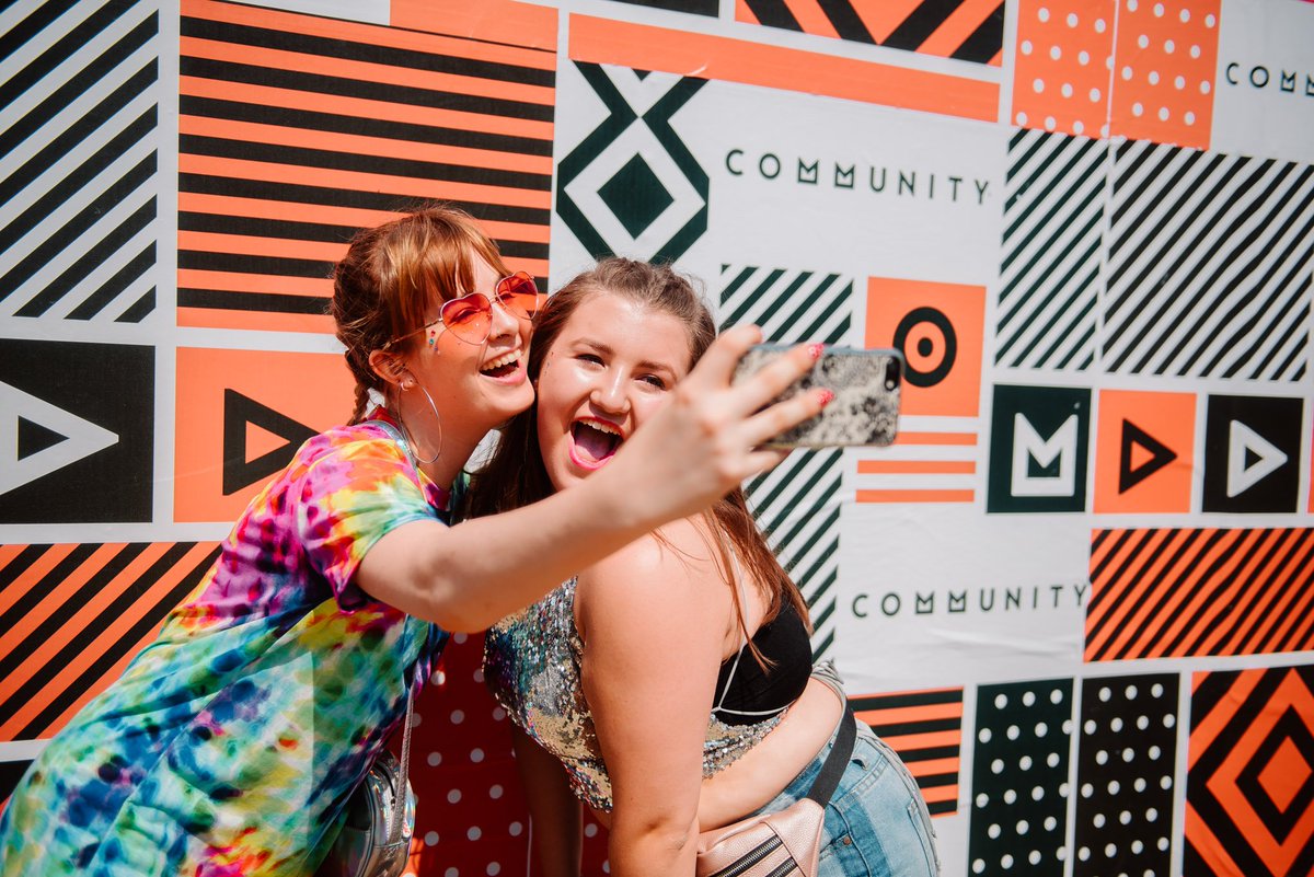 communityLDN's tweet photo. Want to be featured on the official Community account tomorrow? Post a photo with the #CommunityLDNers and we will share your photo! π·β https://t.co/edYztRjcW8