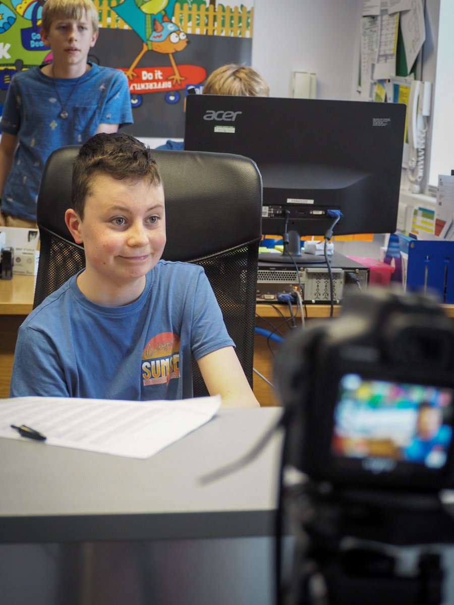 Sparks_FilmArts's tweet photo. Itβs been a productive week on the set of the worst horror film ever made! π₯ Studio 4 #Balham are busy making a film within a film π¬
#filmmaking #filmschool #filmclasses #sparksfilmschool #kidsactivities #moviemaking #youngfilmmakers #youngfilmschool #youngtalent https://t.co/3JSBYFvibI