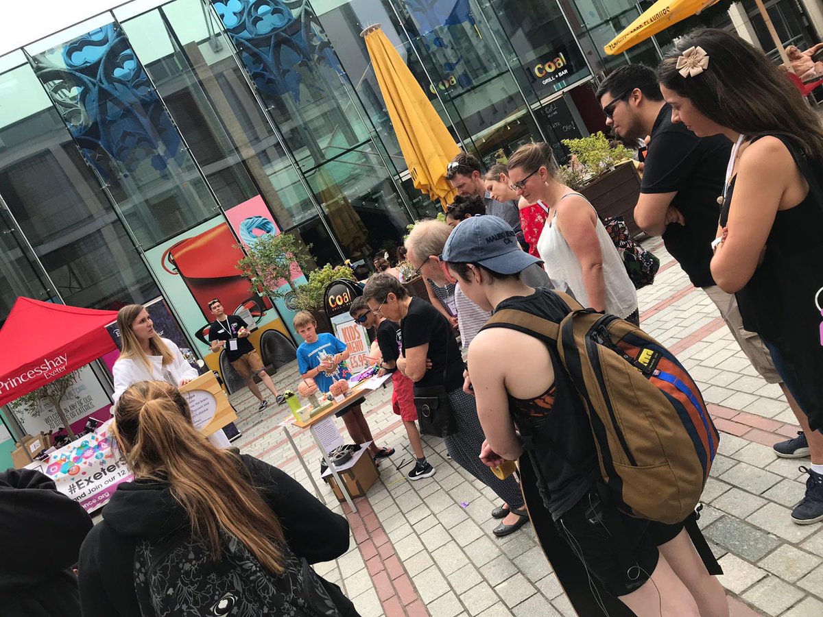 SoapboxExeter's tweet photo. @JudithPiegsa , on leaky blood vessels and Alzheimer’s disease with some fun experiments to carry out #soapboxexeter #SoapboxScience https://t.co/MgeU2jhe1w