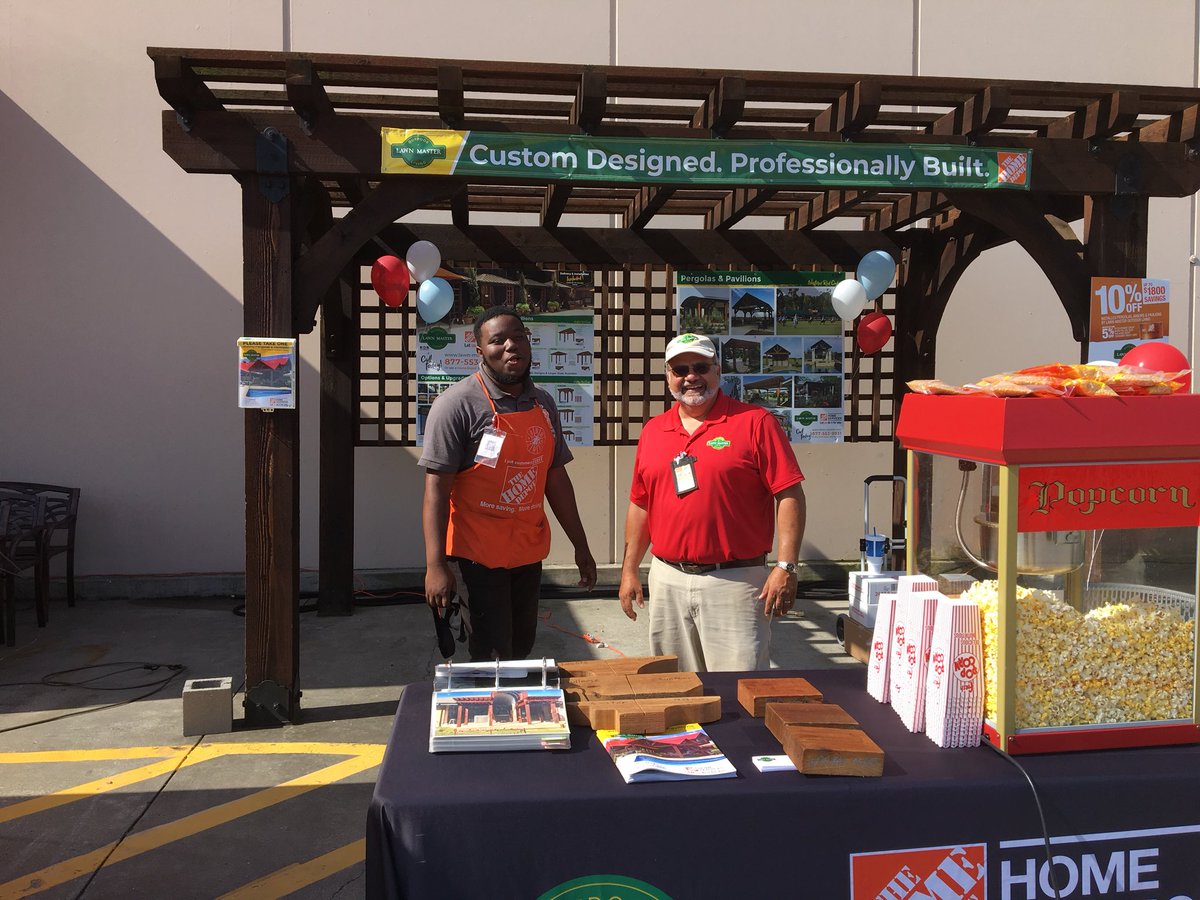 KoorieMike's tweet photo. At the Kenner Home Depot #HD0349 serving popcorn and talking about @LawnMasterLLC Pergolas and Pavilions. Come on out and let’s talk about a structure for your backyard. https://t.co/E04hwiNCbW