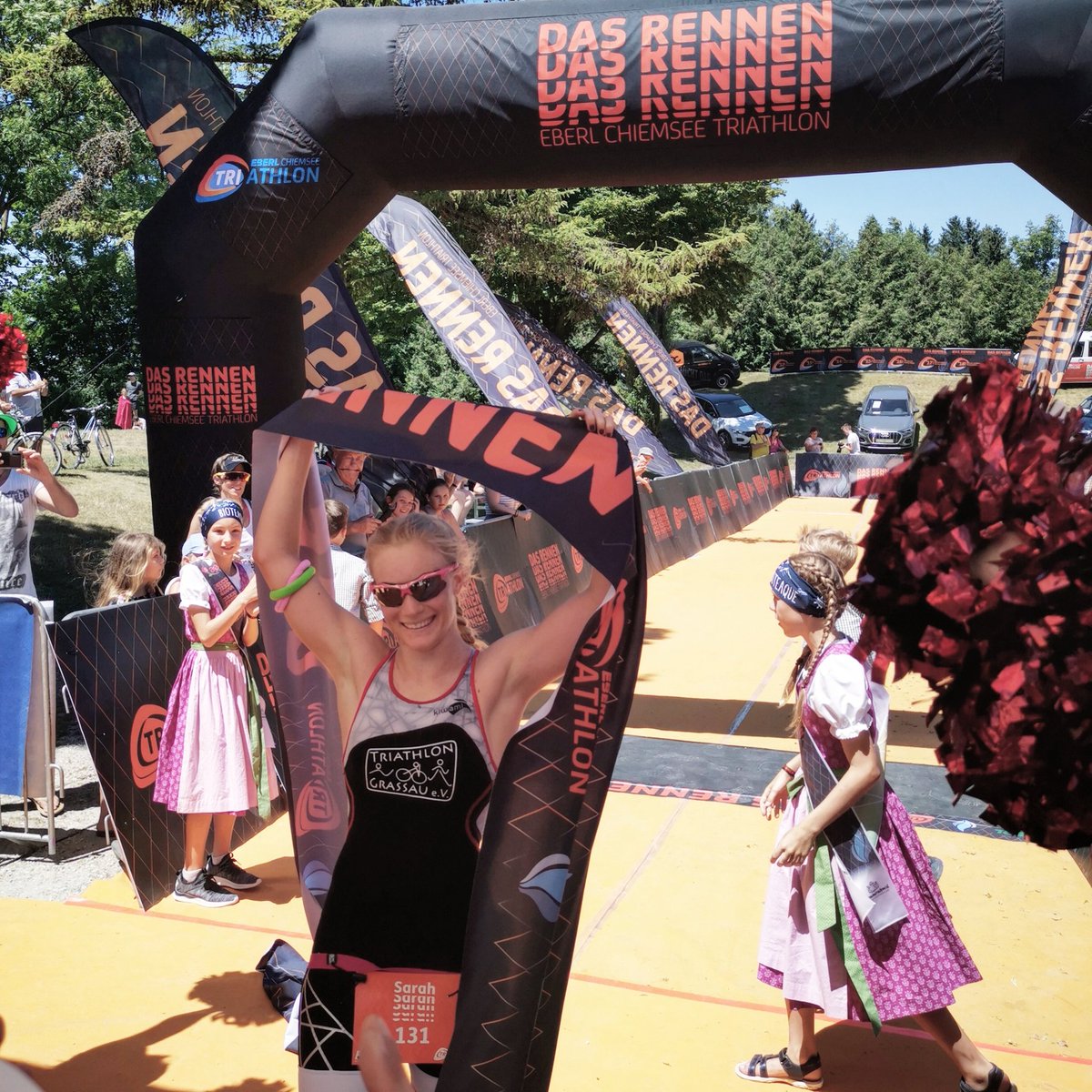 Wechselszene's tweet photo. The fastest woman over the #sprintdistance🏊‍♀️🚴‍♀️🏃‍♀️: Sarah Schönfelder 💪

Die schnellste Frau heute über die #Volksdistanz war Sarah Schönfelder.

#DasRennen #ChiTri19 #spirittriseries https://t.co/6UUype5Vgl