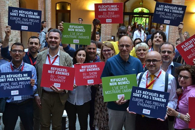 etuc_ces's tweet photo. #FreeCarola #SeaWatch Carola libera, subito! Salvare vite umane è da eroi, non da criminali! Il Consiglio europeo @EUCouncil deve chiedere l'immediata liberazione di #CarolaRackete @cgilnazionale @CislNazionale @UILofficial https://t.co/t9rRtEMUNc https://t.co/9acgPTC9oT