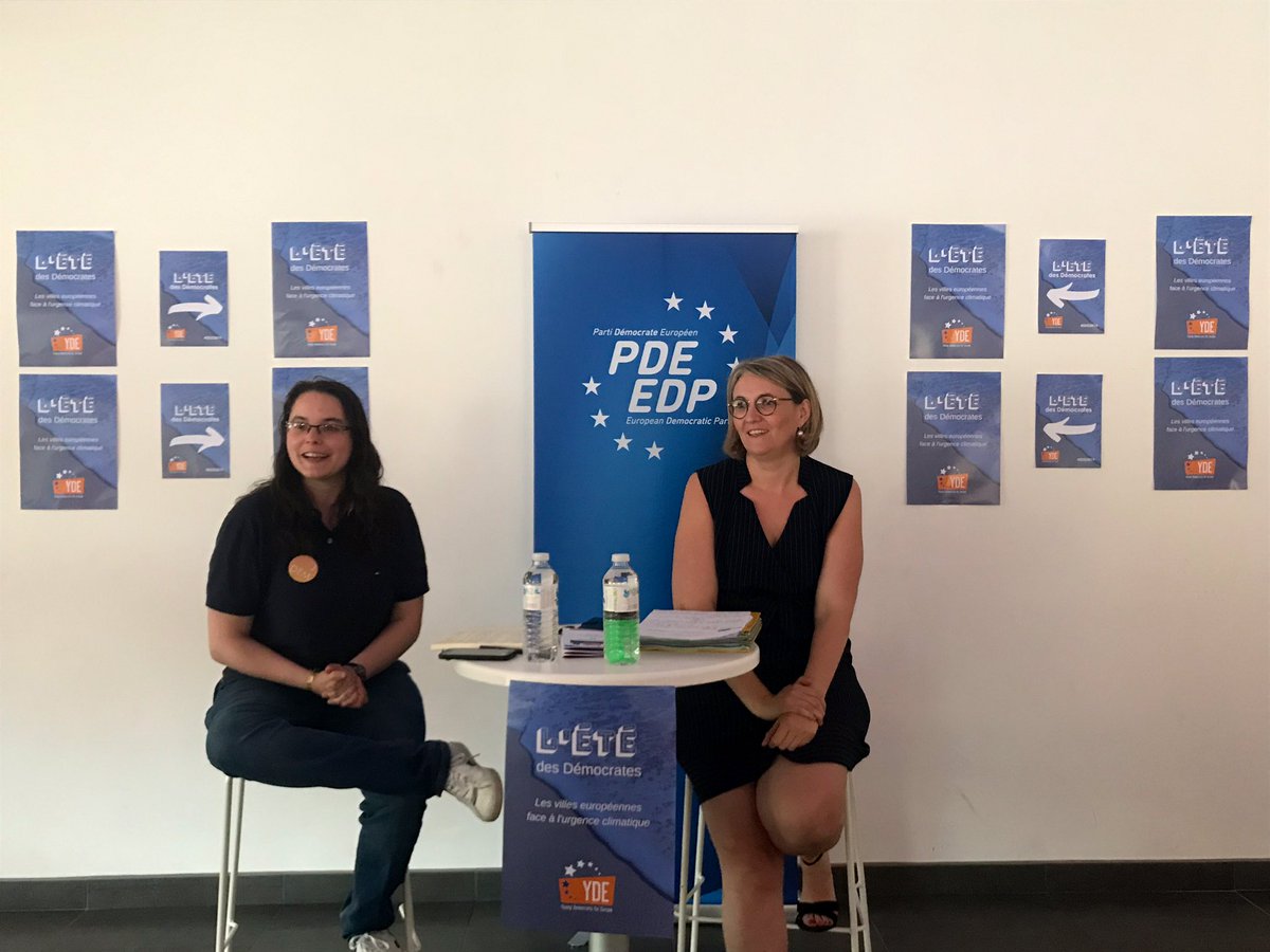 J_Democrates's tweet photo. #EDD19 Début de la conférence donnée par notre députée européenne @MariePierreV sur "Les outils européens pour accompagner les villes et territoires face au changement climatique" 🌍🌱 https://t.co/1WD6kfMGeO