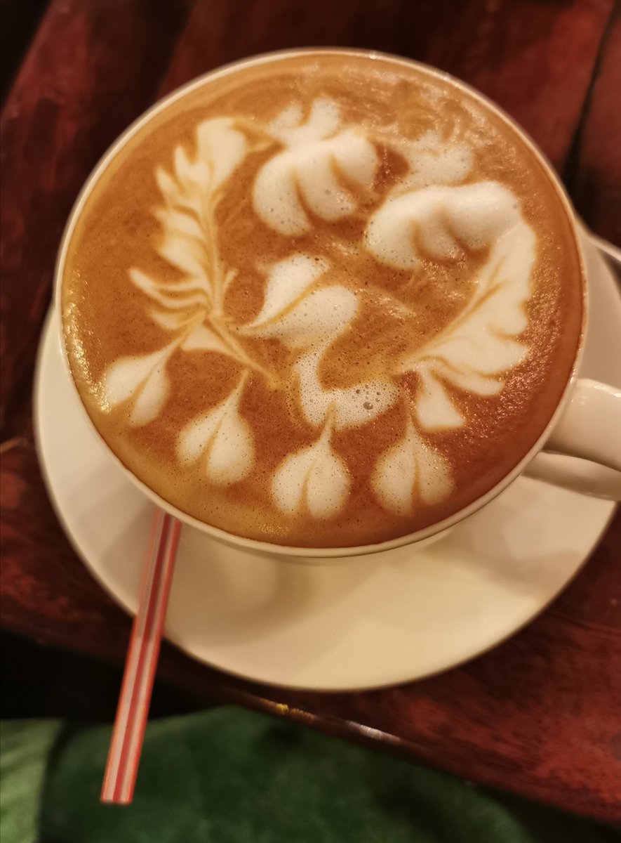 donnaV_27's tweet photo. Even my coffee seemed engulfed with sadness.... 😨😨😨 https://t.co/VCEn5Y0gbS