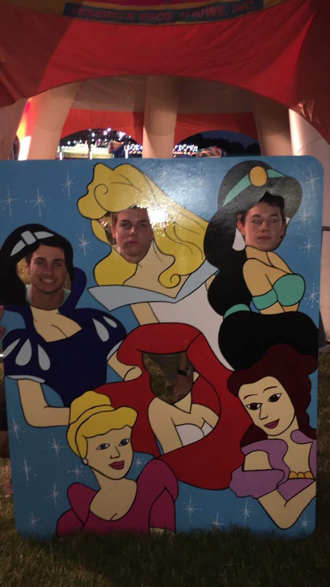 Nicocoop1's tweet photo. Happy late bday and send off day to my guy. Thanks for always being there baby. We’re letting west point take a good one from us, love ya❤️😎☹️🤪@lvdoyle5 https://t.co/LRw8IvjicN
