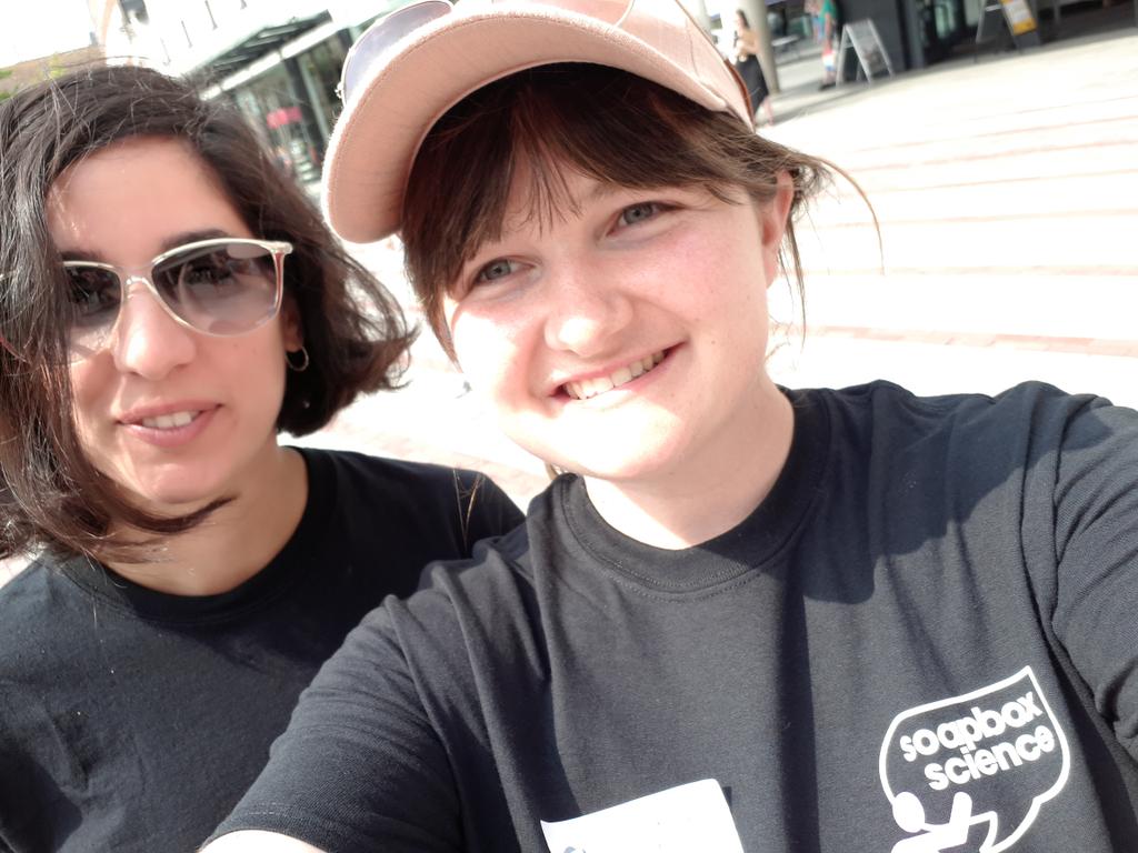 DrCBeardsworth's tweet photo. Helping out the amazing female scientists @SoapboxExeter I have learned so much about wireless charging, volcanos, alzheimers and peat bogs! #exetersoapbox #WomenInSTEM https://t.co/hJ9VX6Plag