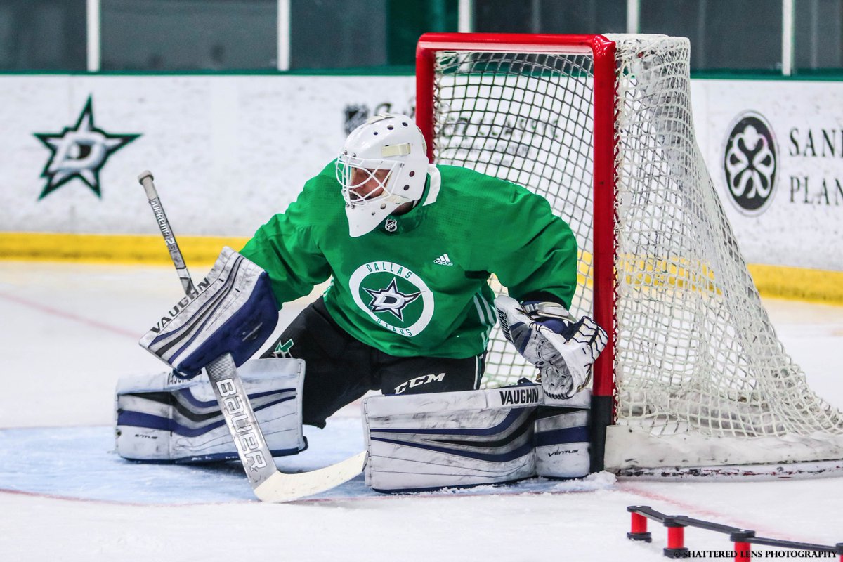 ShatteredLensTX's tweet photo. Tomas Sholl (@ShollshankRedem) signed a contract wit the the @TexasStars this summer after he spent the 2018-19 season in Boise, Idaho with the @Steelheads. Sholl ended last season with the fifth most wins in the ECHL. #StarsDevelopmentCamp https://t.co/7QatUmknZ1