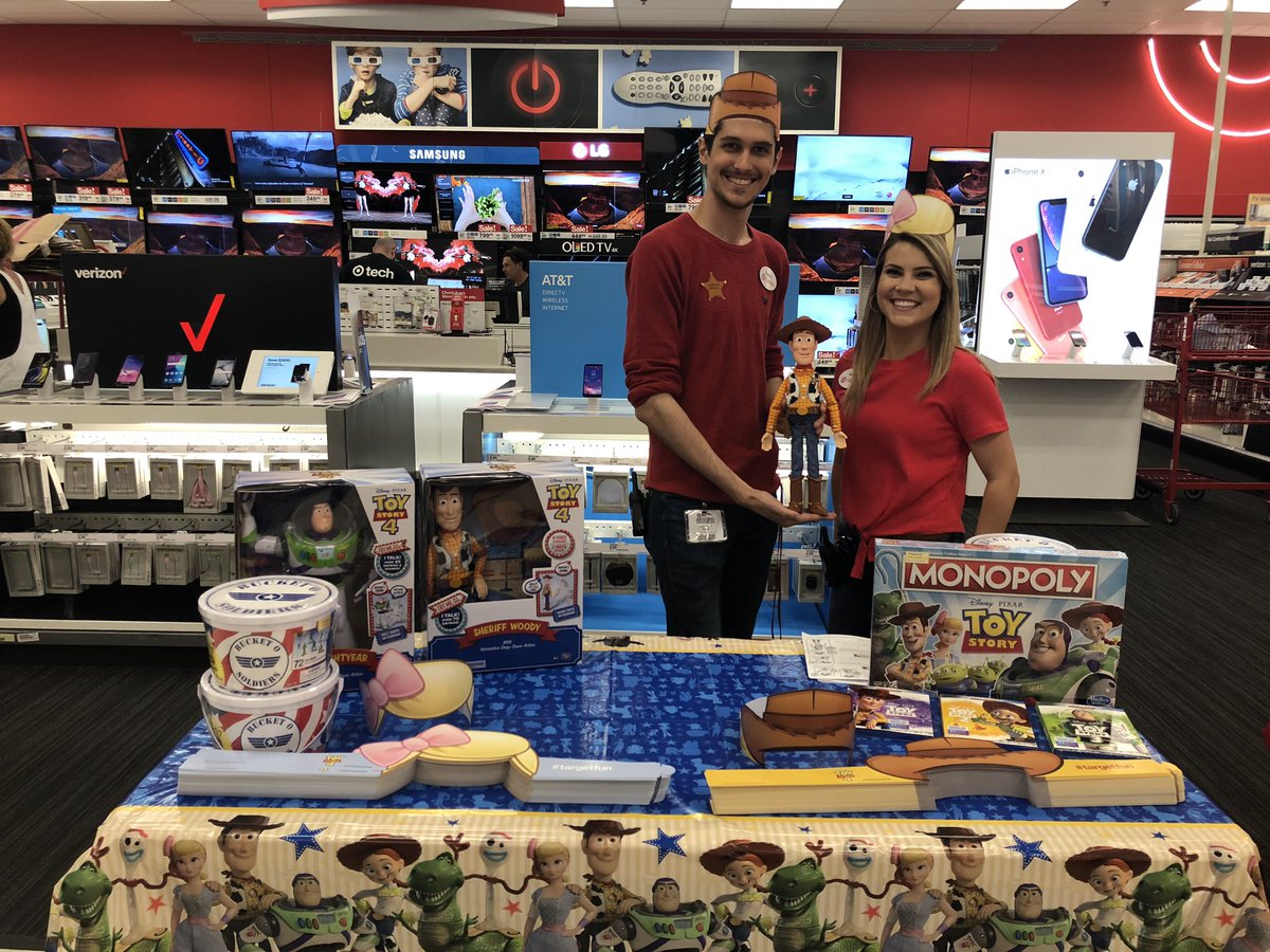 Come check out the Toy Story 4 in store event @ T2202 in Mechanicsburg! #targetfun