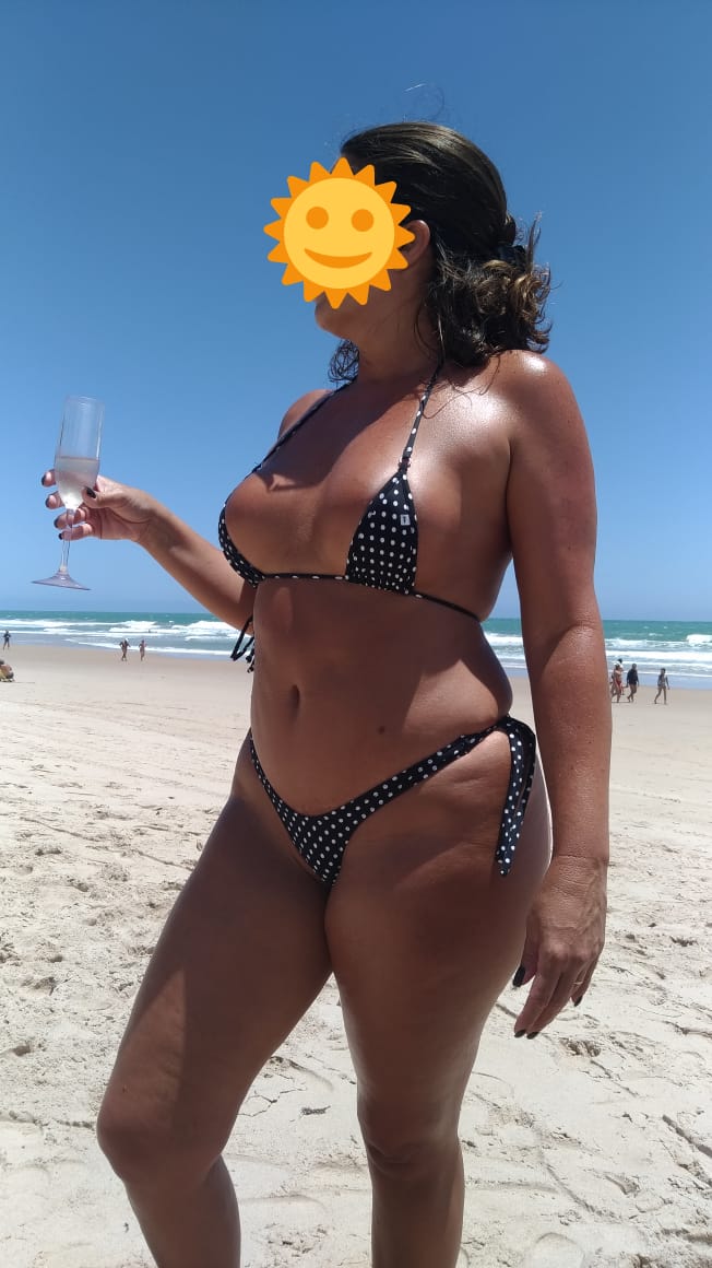 lojasaffle's tweet photo. Ah, o #finde! #safflemicrobikinis https://t.co/3BAVhL7Xja
