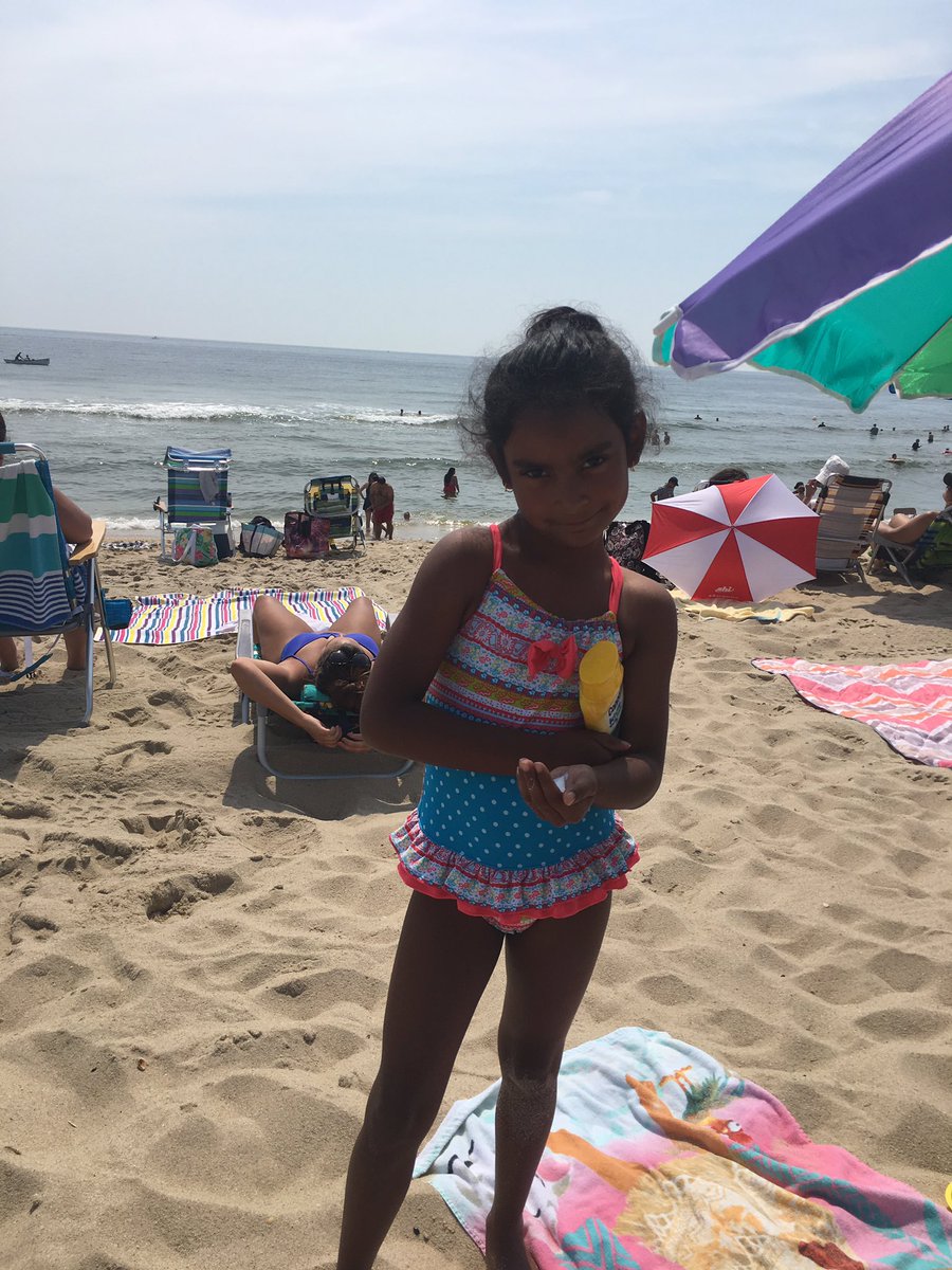 RaviMaharajh's tweet photo. Summer is here!!!!!!! β€οΈβοΈπ#Keya #SheGlows #ProudDad #KeyasDad #Summer2019 #BeachTime #JustKeepSwimming https://t.co/oEeJf69rIF