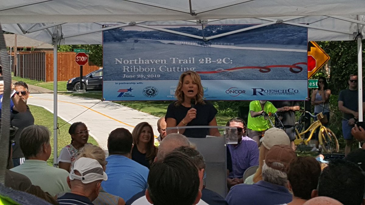 DPDNWNPO's tweet image. Great turnout for Northaven Trail 2B-2C: Ribbon Cutting Ceremony !! @DallasPD @DPDMajorG @DallasParkRec @VoteOmarNarvaez @cmjsgates
