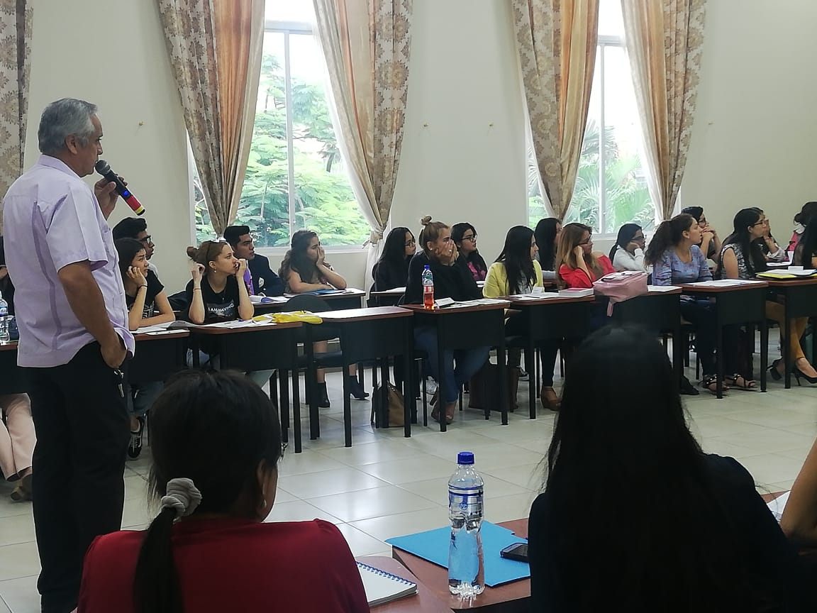 JuanJoseArocaEC's tweet photo. Con gran satisfacción se realizó nuestro primer seminario de Derecho Penal
#SoyLexda
#LexdistaDeCorazon
@MovimientoLEXDA https://t.co/VJSzh2Ve7n