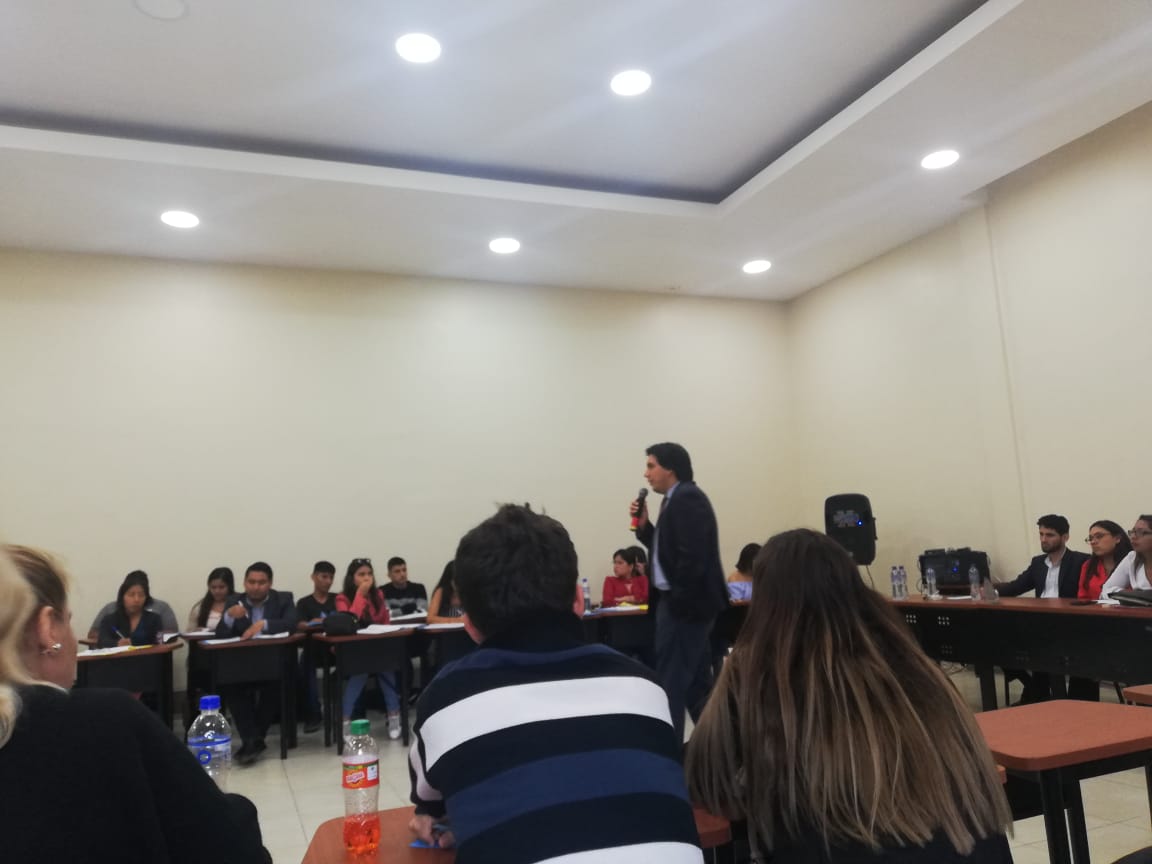 JuanJoseArocaEC's tweet photo. Con gran satisfacción se realizó nuestro primer seminario de Derecho Penal
#SoyLexda
#LexdistaDeCorazon
@MovimientoLEXDA https://t.co/VJSzh2Ve7n