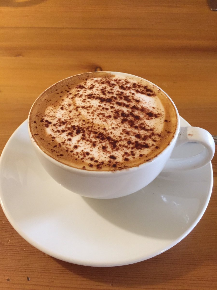 Berryliz8's tweet photo. Yummy breakfast with @PMBerryADI this morning at Newbridge Garden Centre #Stooks It was remarkably quiet bearing in mind the beautiful weather Lots more bits bought for the garden too ๐ https://t.co/WUavloQlU2