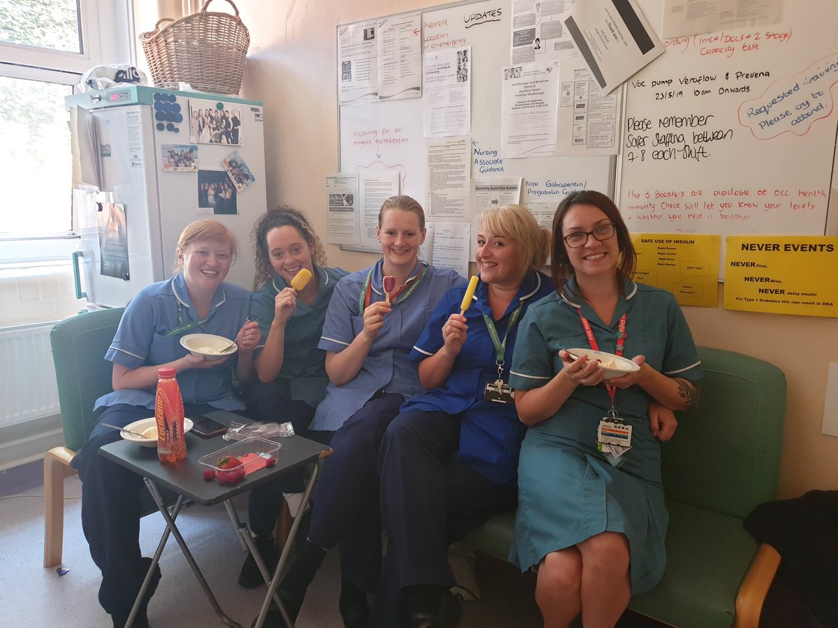NEO_Edward2's tweet photo. Cooling our staff and patients down with some ice cold drinks, ice cream and ice lollies. #heatwaveuk #TeamNUH https://t.co/TLPBtSL5d6