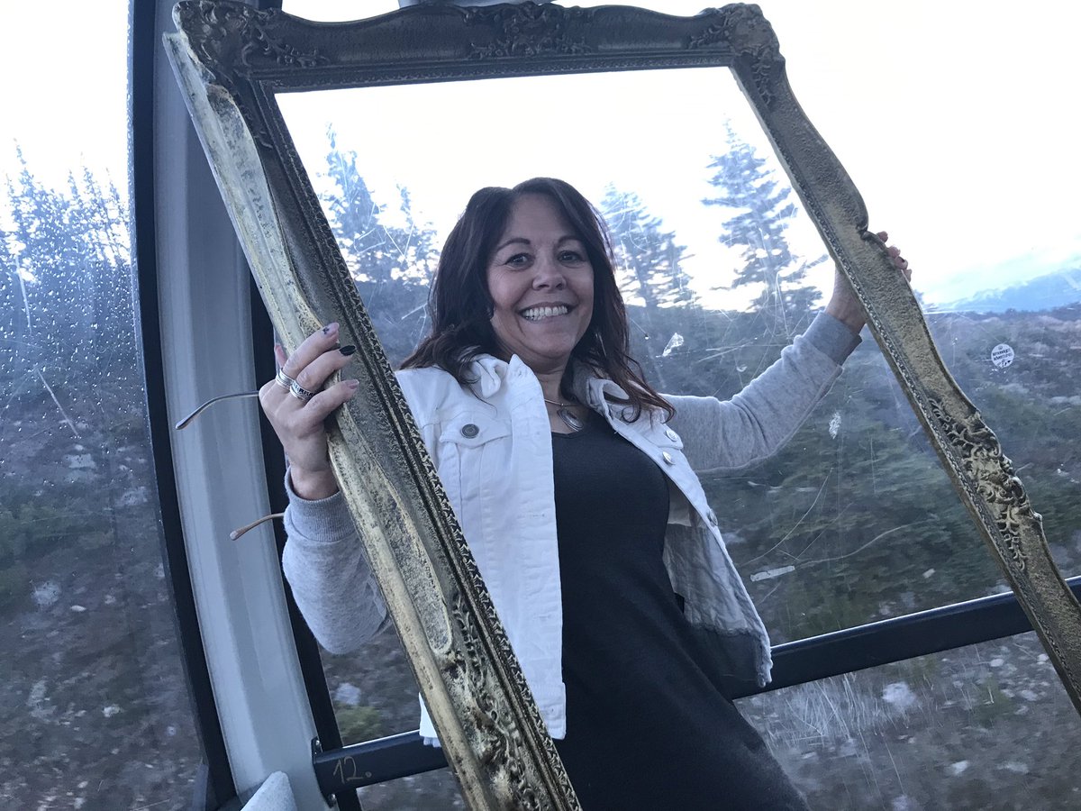 GSSeagles's tweet photo. Picture perfect day the celebrate the last hours with students as principal of our school. 

Mrs. Trask, you have been integral in our school community. Fun. Passionate. Dedicated. Student centred. Community minded. 

#retirement #endofanera #missyoualready #GoldenBC https://t.co/iU072fCBnU