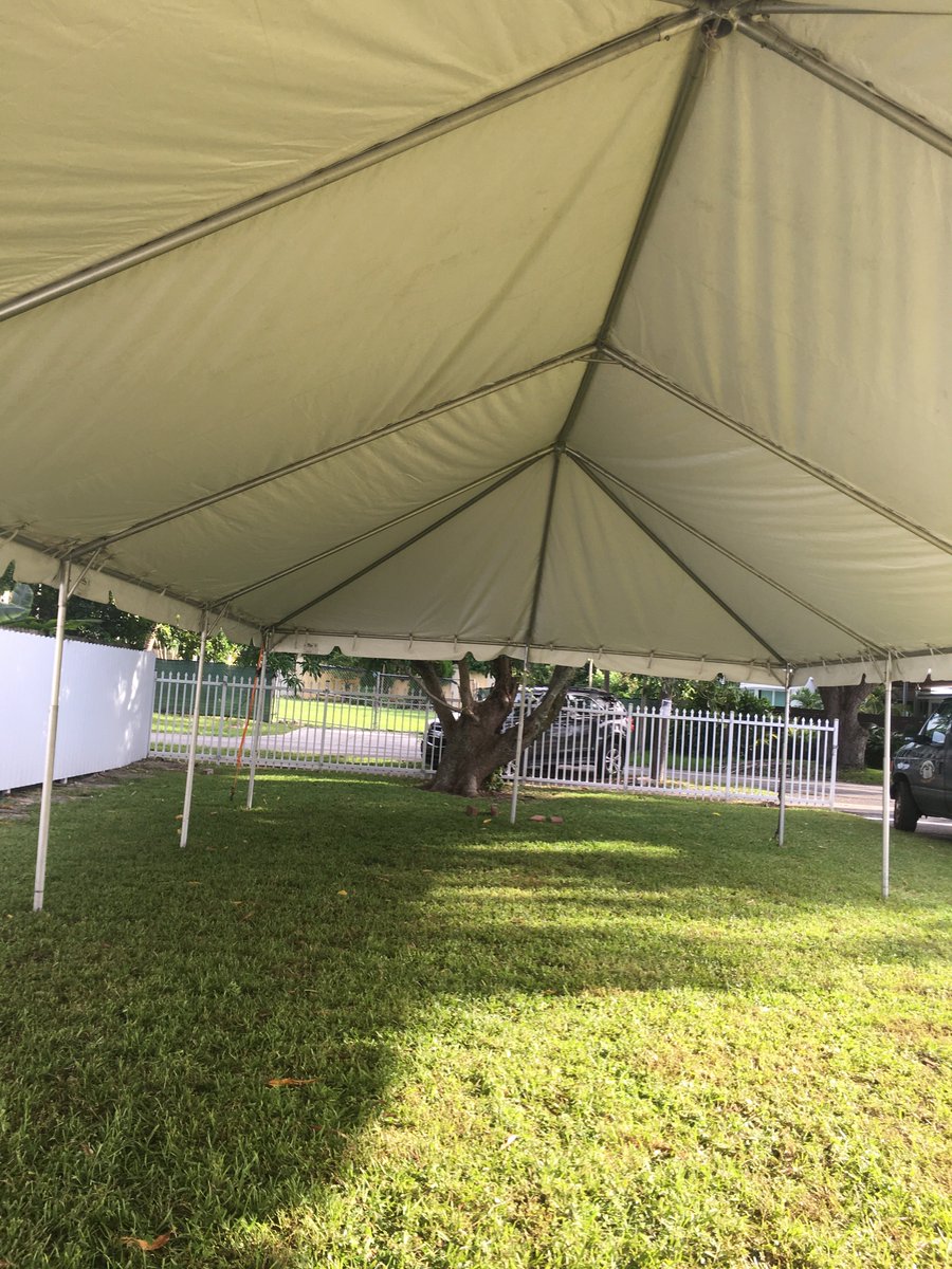 UnlimitedMiami's tweet photo. Tent rentals in Miami at the best price,Call today for more information 305-609-6707 https://t.co/bqrZQfTvu0