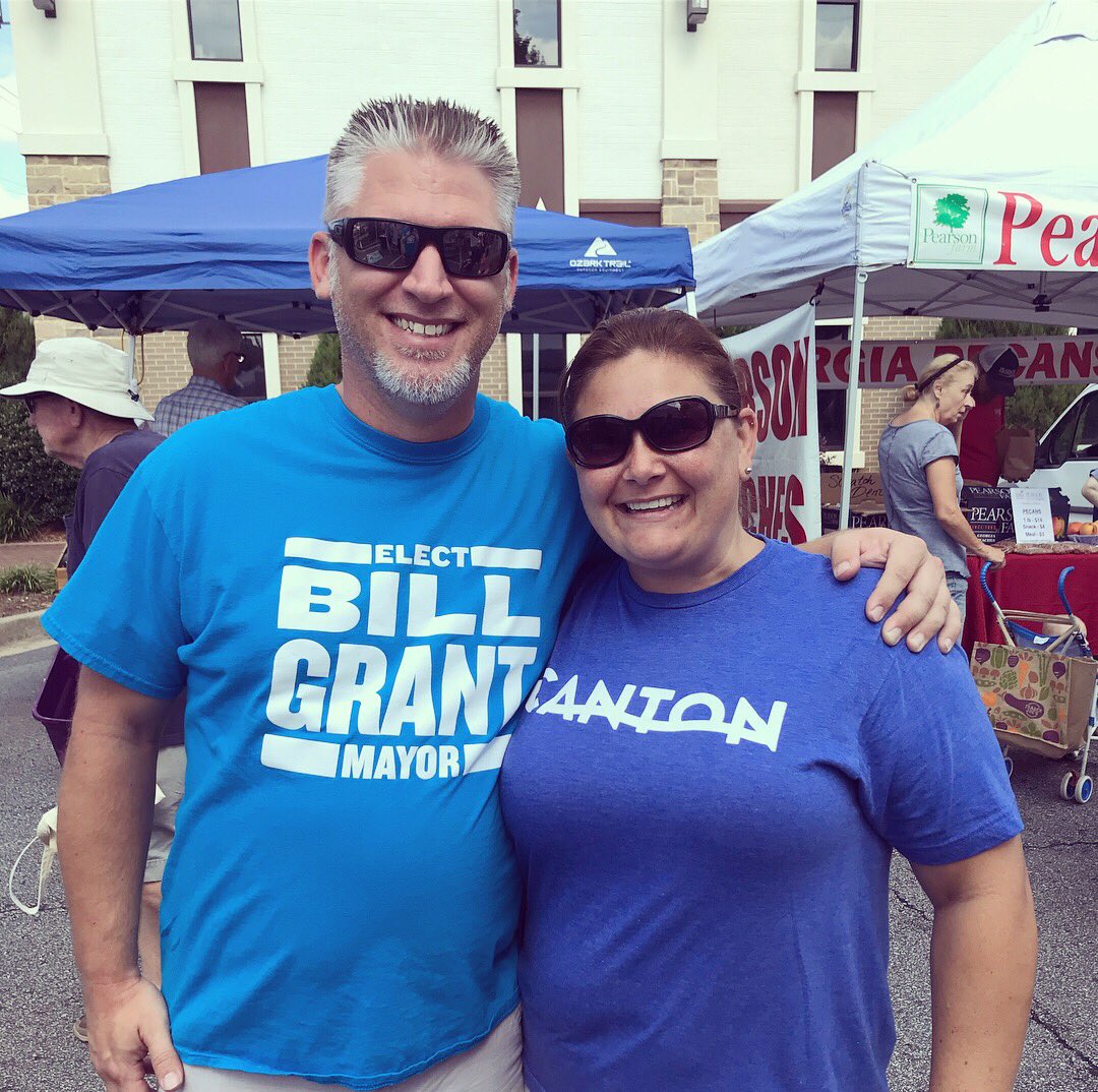 GrantforCanton's tweet photo. Another great Canton Farmers Market! Nice to see so many #GrantForMayor supporters! https://t.co/YcIwJlEuyI