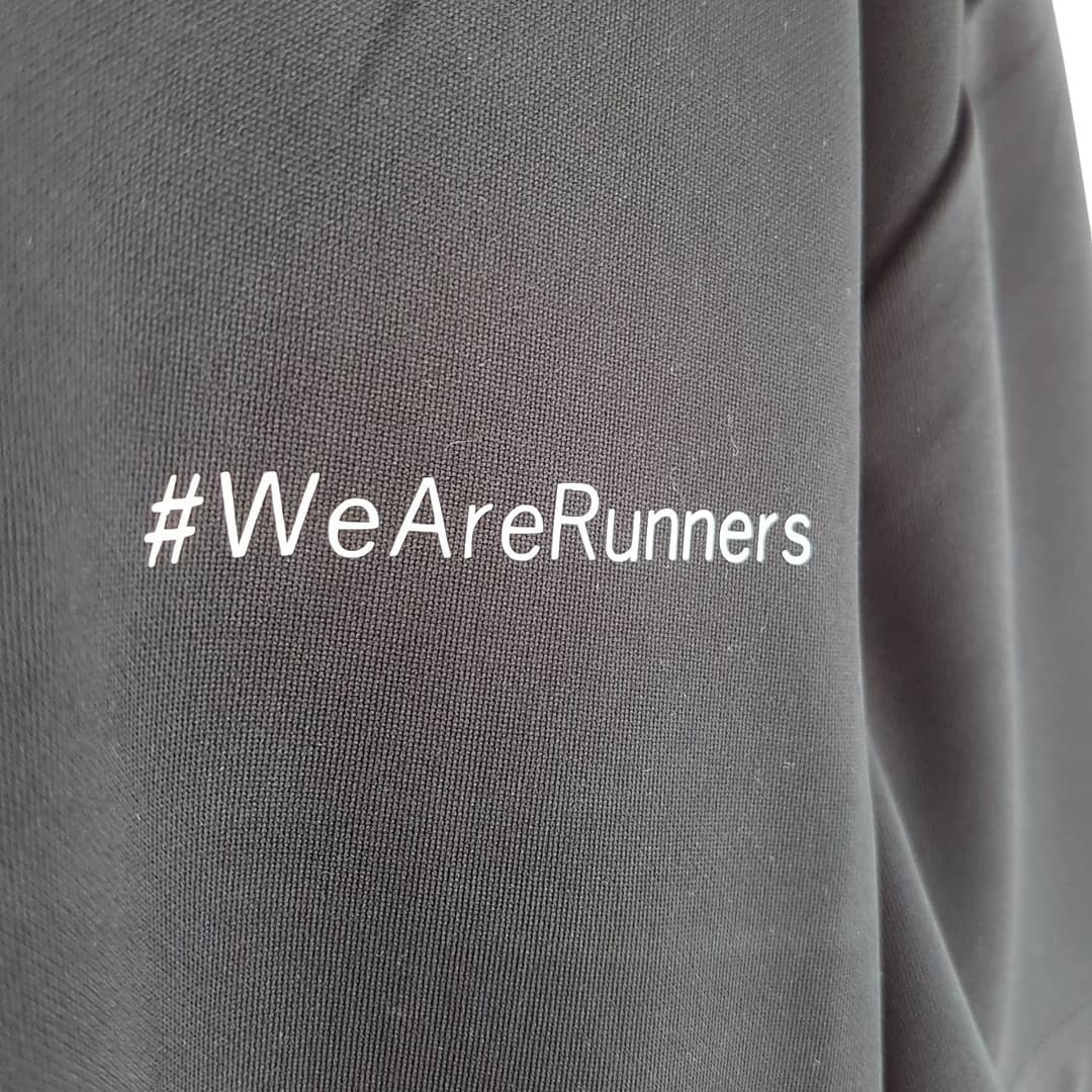 RobinPlowman's tweet photo. A little #flatlay to say #thankyou to @lorgrunner for my brilliant new running top with my favourite running hashtag - #WeAreRunners
#runningdads #runchat #ukrunchat #TeamSpinal #runberlin #Everybodysrace #berlinmarathon #berlin42 #berlinstagram #berlinlegend #berlinrunners https://t.co/Kkd8Uqdtno