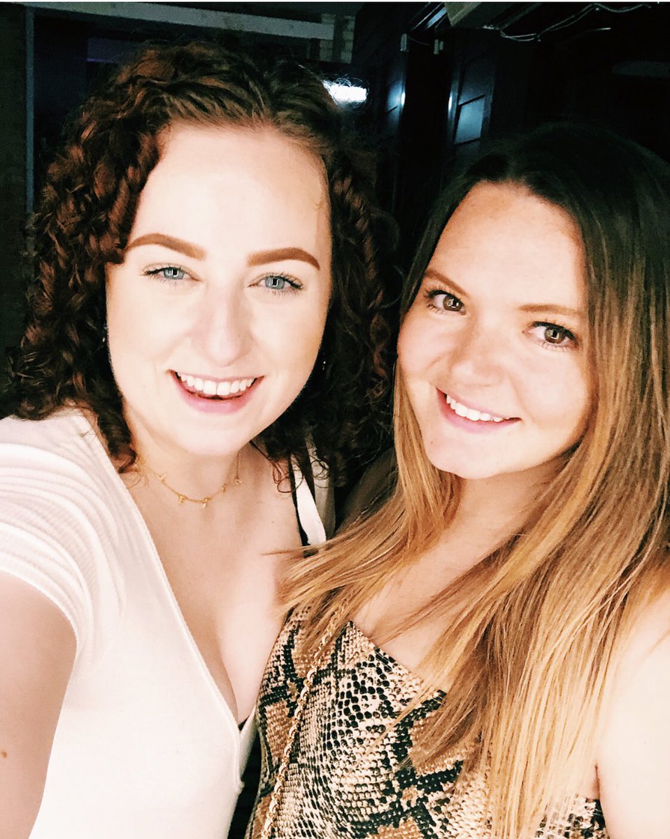 Chelsea Ohmart's Instagram, Twitter & Facebook on IDCrawl