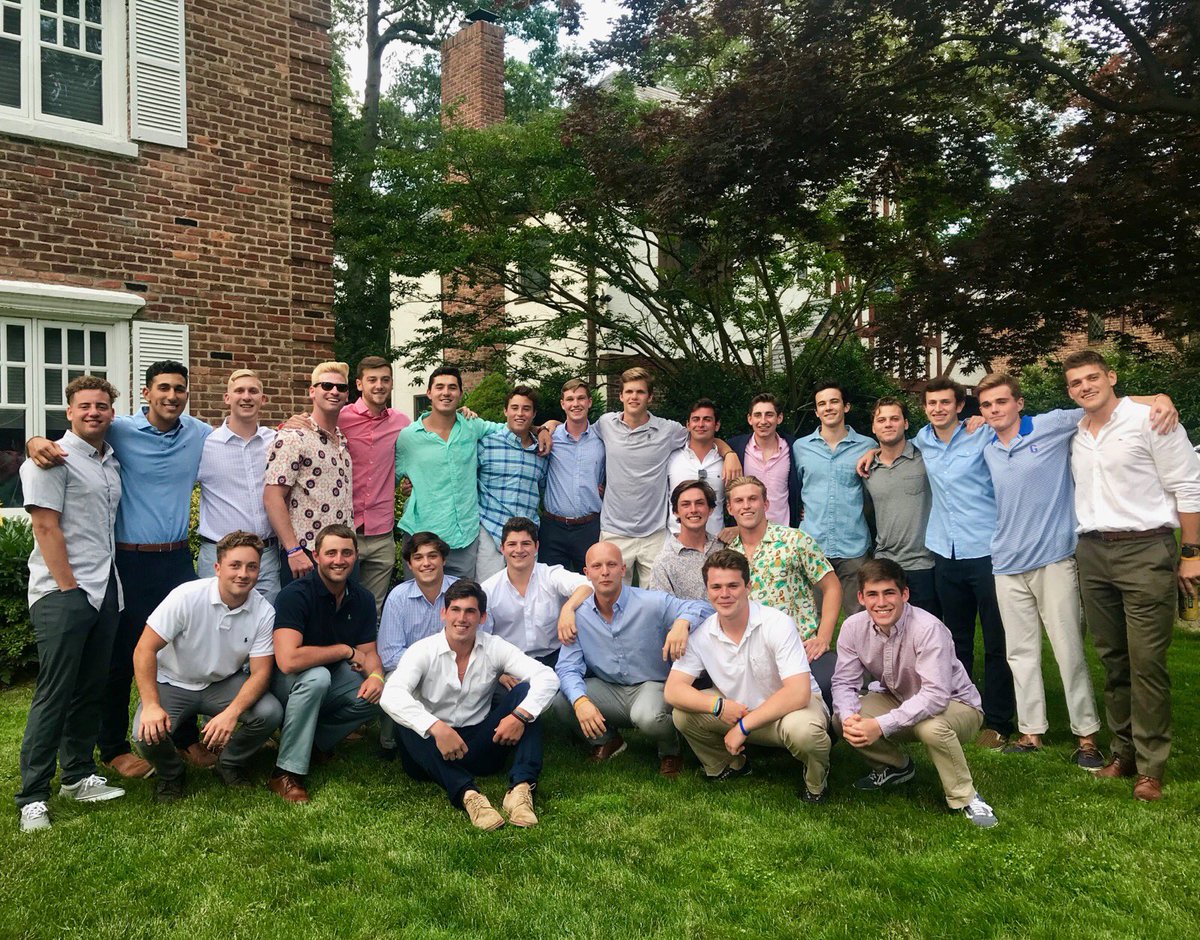 shamusbarnes2's tweet photo. Awesome hanging with my cousin Pete & his manhasset crew !!
#SETnation #HappyBirthdayCuz https://t.co/gwdZNBm6cd