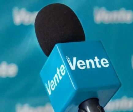 CarlinRodriguez's tweet photo. Vente Venezuela trabaja para concientizar a la juventud sobre temas políticos https://t.co/DRmgfdoR4v https://t.co/WMo5wdiLtm