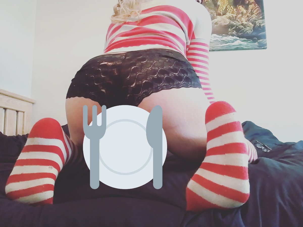QueenKenzieB's tweet photo. Whos looking for a complete takeover #teamviewer session.
Im vored and feel like controlling someone. Still looking for a real #finsub #paypig. Also i have #debtcontract #taskcontract and #blackmail.
Tribute and $send
CASHAPP: $mbrown1915
Dm for other otions. https://t.co/Jc0VQ1kkZw