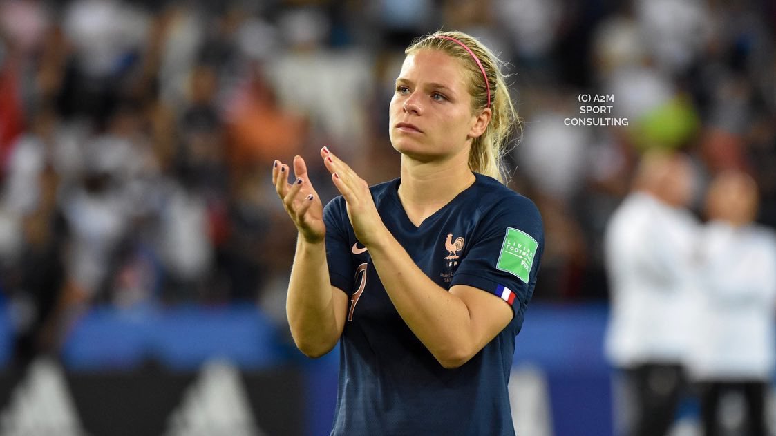 ELS_9_FRANCE's tweet photo. Difficile de trouver les mots aujourd’hui. La déception est immense. Je voulais malgré tout vous remercier pour votre soutien et vos encouragements tout au long de la compétition, vous avez été incroyable🙏Cela restera gravé à vie !  Nous aurions aimé vous donner plus. MERCI 🇫🇷❤️ https://t.co/8bUmESeoCB